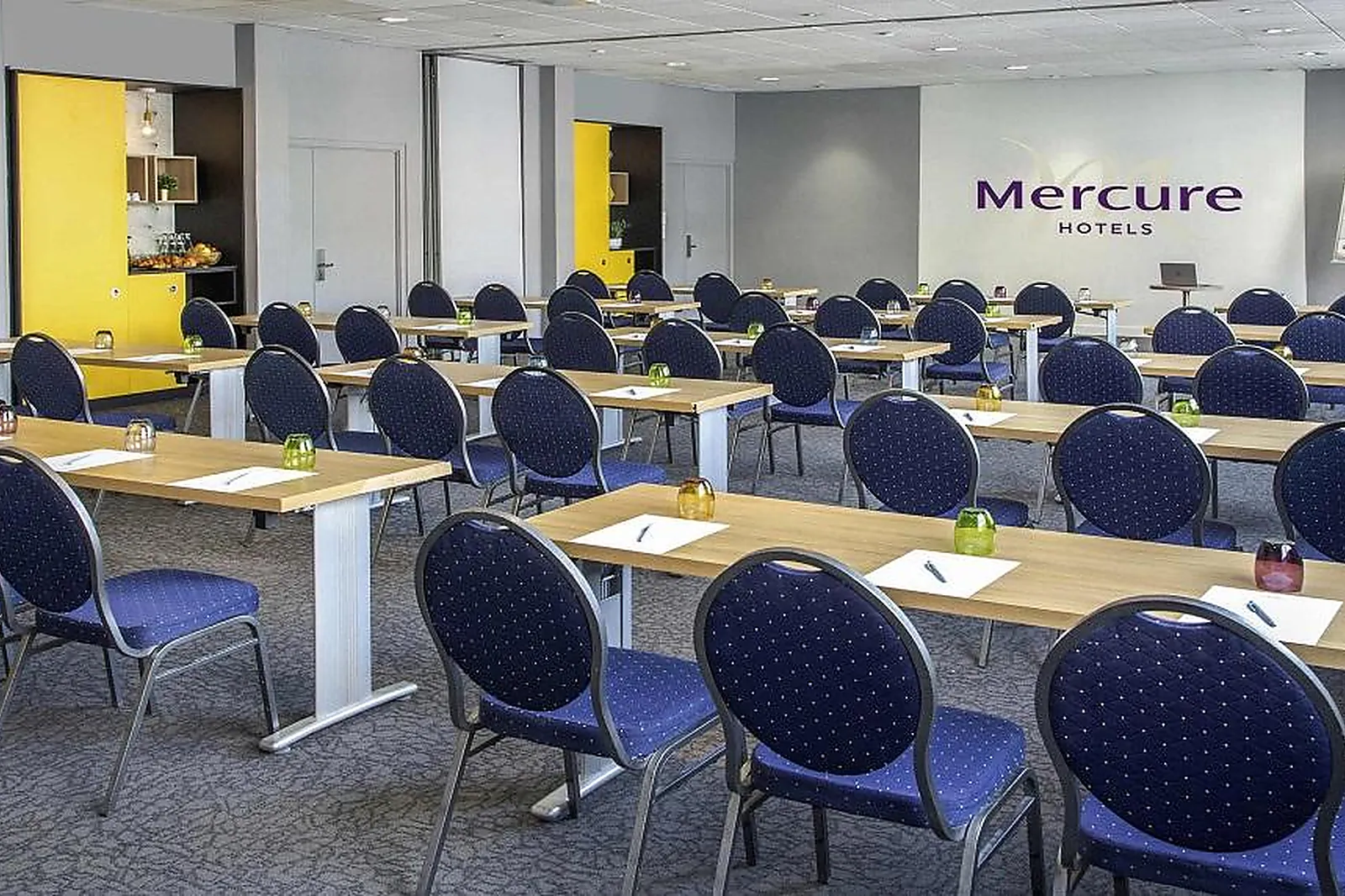 Lieux événementiels, HÔTEL MERCURE HYÈRES CENTRE