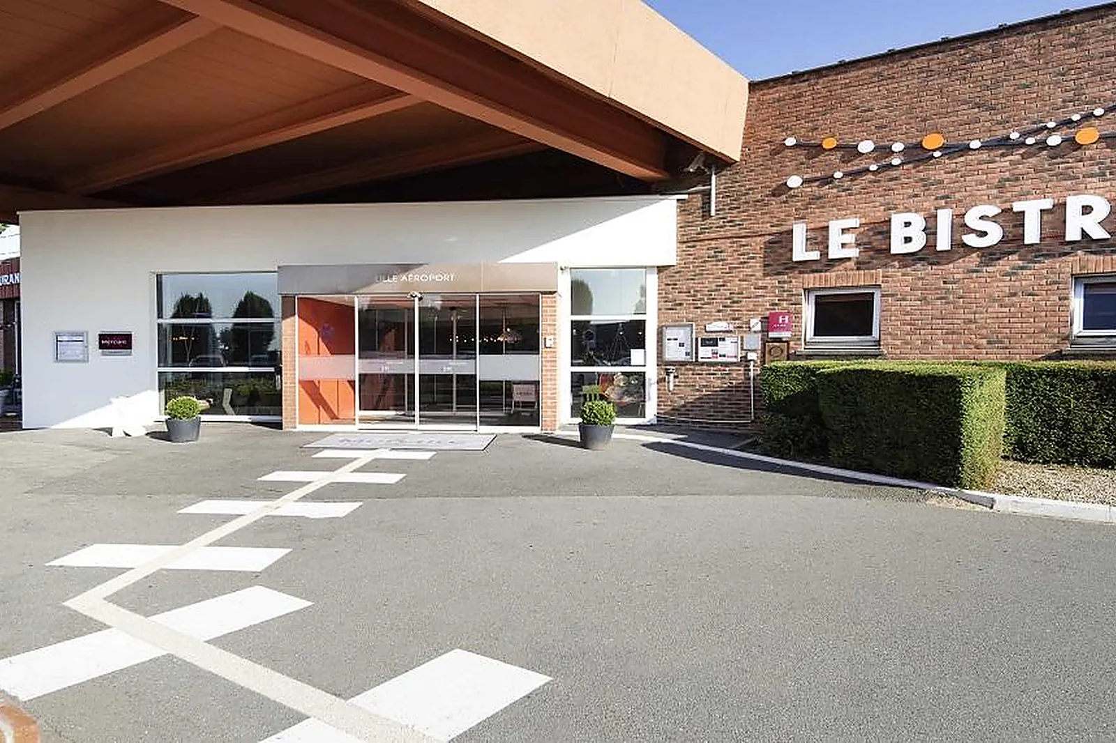 Hôtel, HÔTEL MERCURE LILLE AÉROPORT