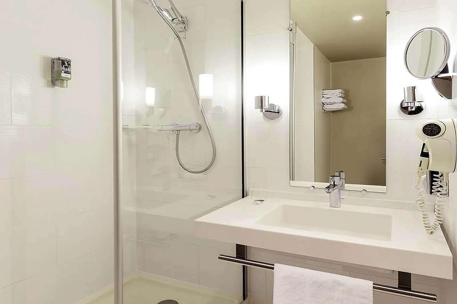 Hôtel, HÔTEL MERCURE LYON CENTRE LUMIÈRE