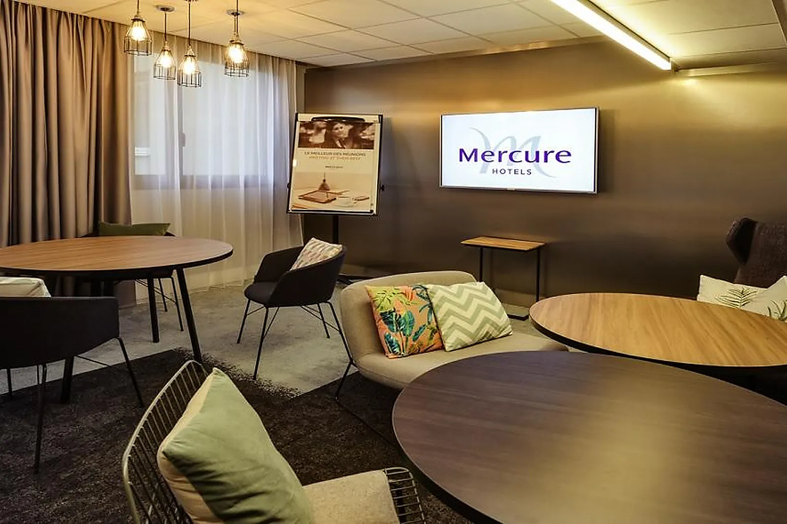 Hôtel, HÔTEL MERCURE LYON CENTRE LUMIÈRE