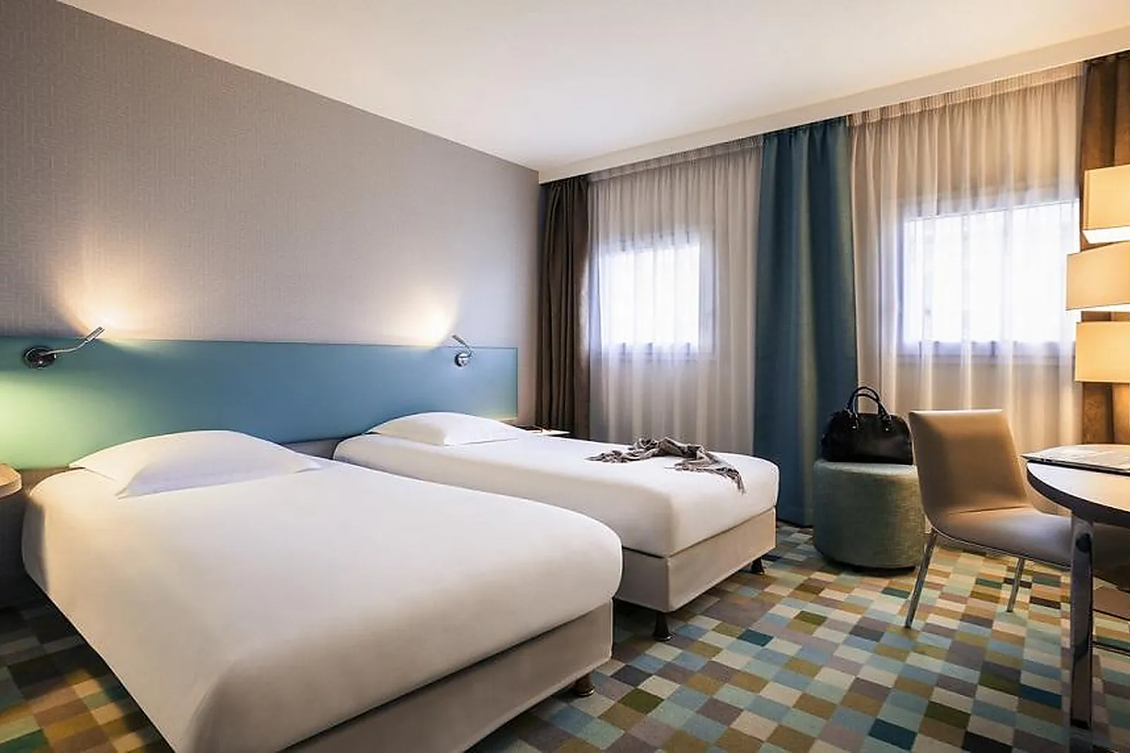 Lieux événementiels, HÔTEL MERCURE MARNE LA VALLÉE