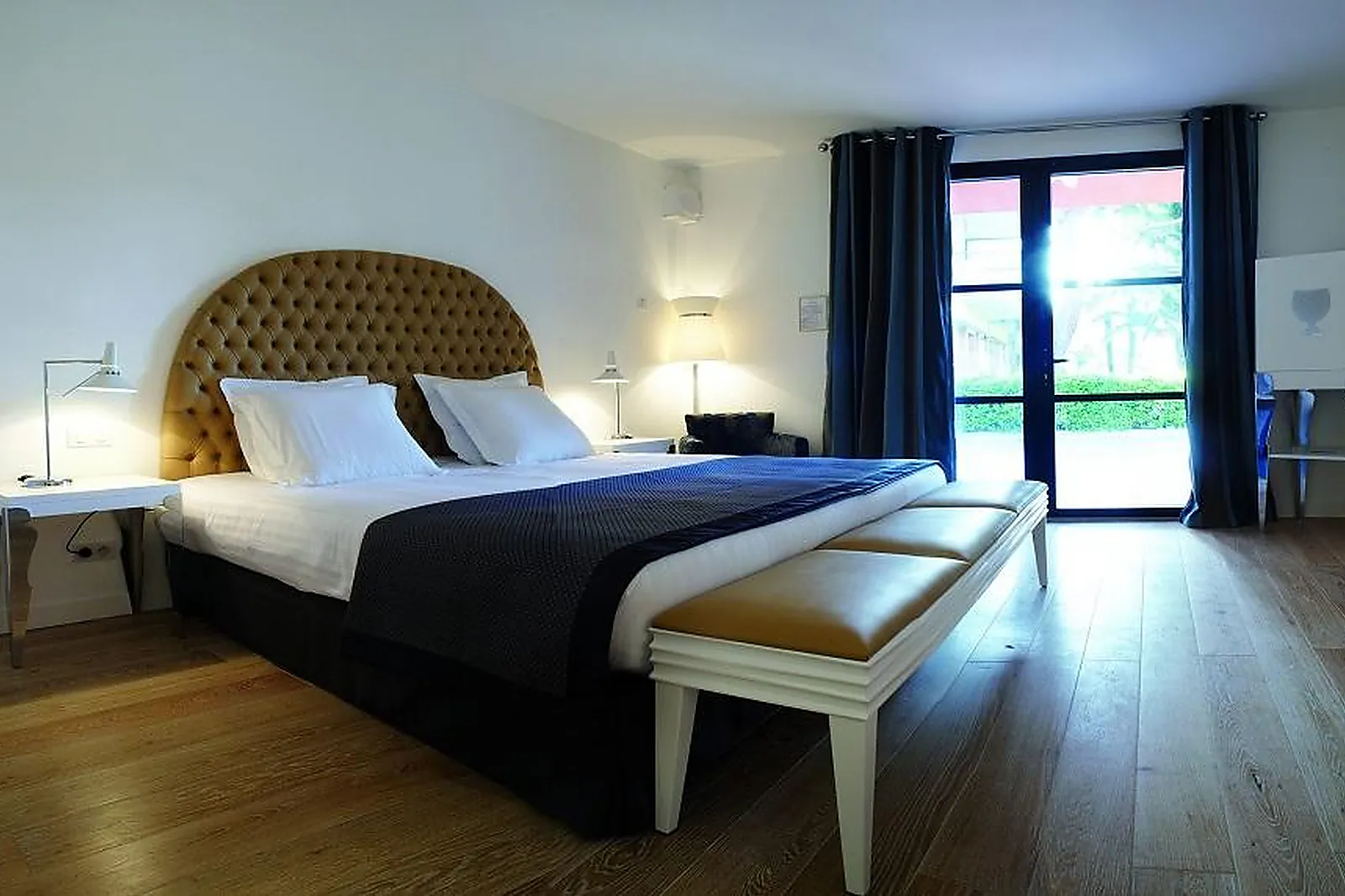 Lieux événementiels, HÔTEL MERCURE MARSEILLE CENTRE BOMPARD LA CORNICHE