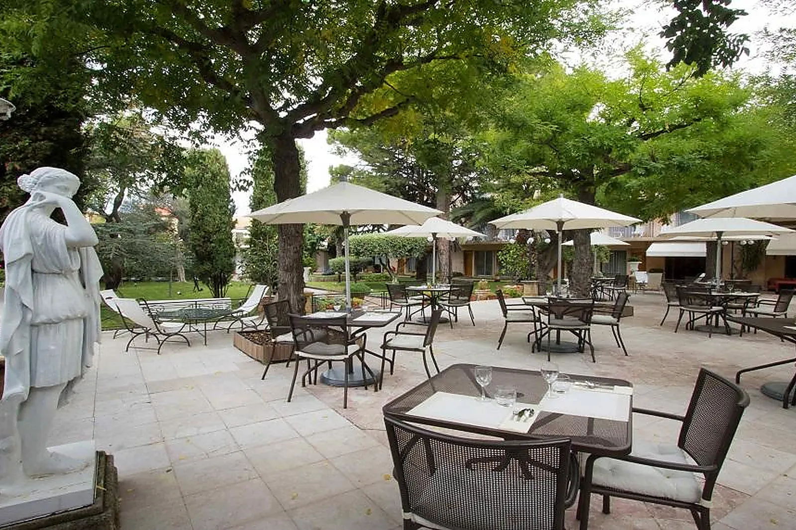Lieux événementiels, HÔTEL MERCURE MARSEILLE CENTRE BOMPARD LA CORNICHE