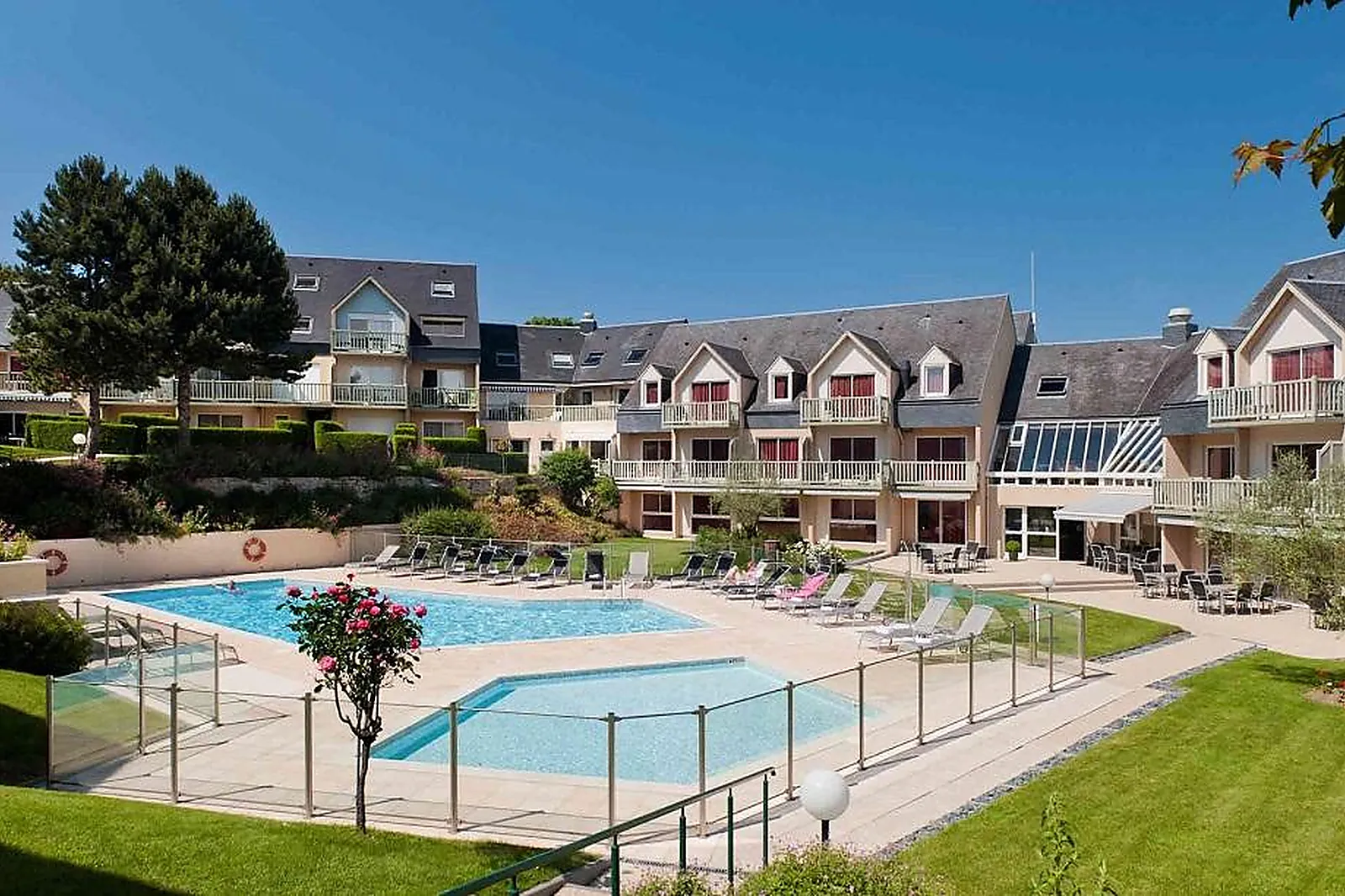 Lieux événementiels, HÔTEL MERCURE OMAHA BEACH