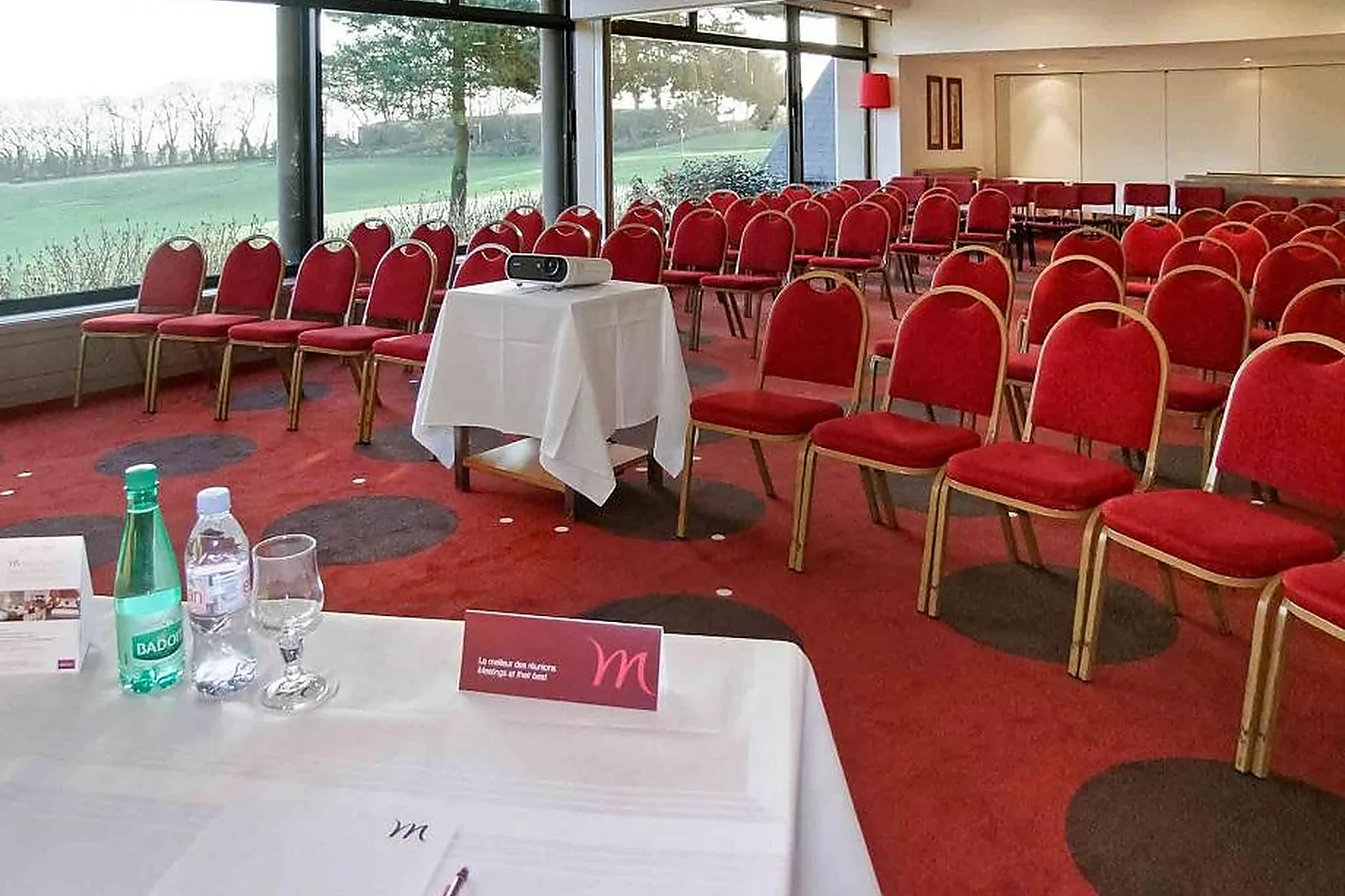 Lieux événementiels, HÔTEL MERCURE OMAHA BEACH