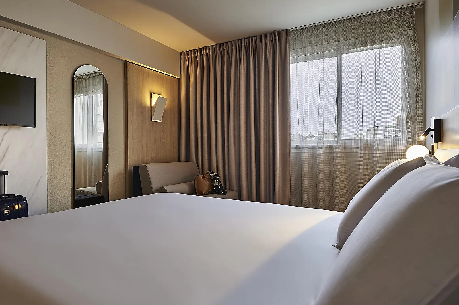 Lieux événementiels, HÔTEL MERCURE PARIS 15 PORTE DE VERSAILLES