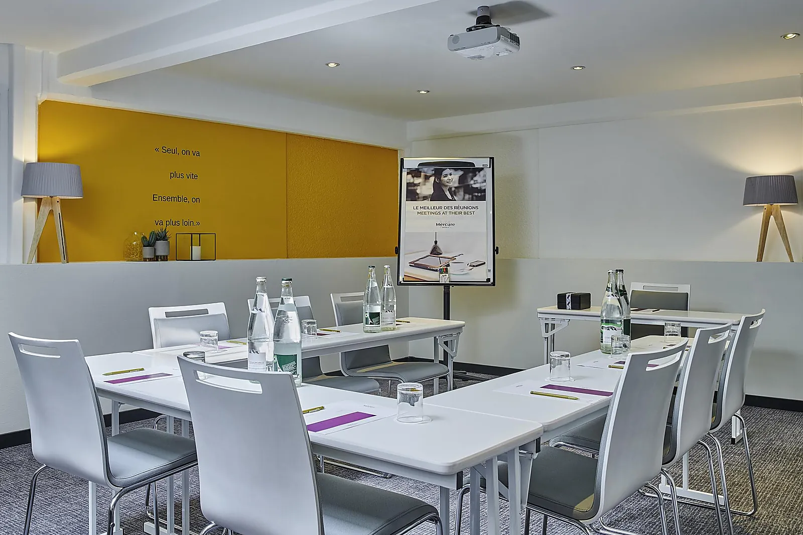 Lieux événementiels, HÔTEL MERCURE PARIS 15 PORTE DE VERSAILLES