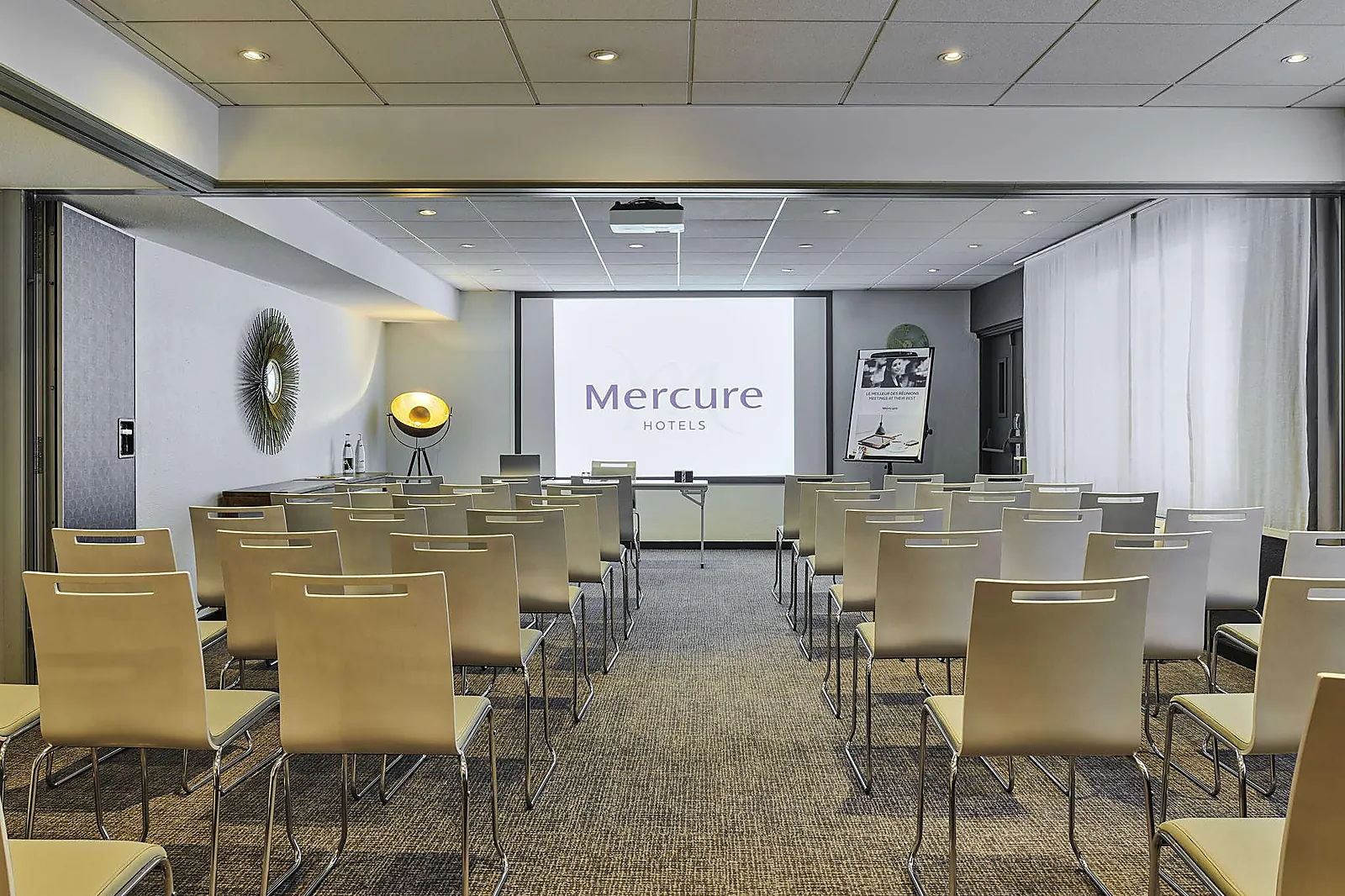 Lieux événementiels, HÔTEL MERCURE PARIS 15 PORTE DE VERSAILLES