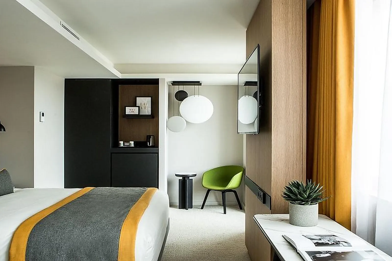 Lieux événementiels, HÔTEL MERCURE PARIS 17 BATIGNOLLES