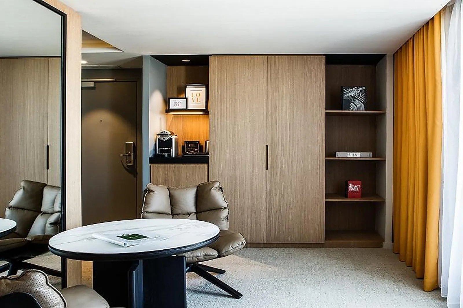 Lieux événementiels, HÔTEL MERCURE PARIS 17 BATIGNOLLES