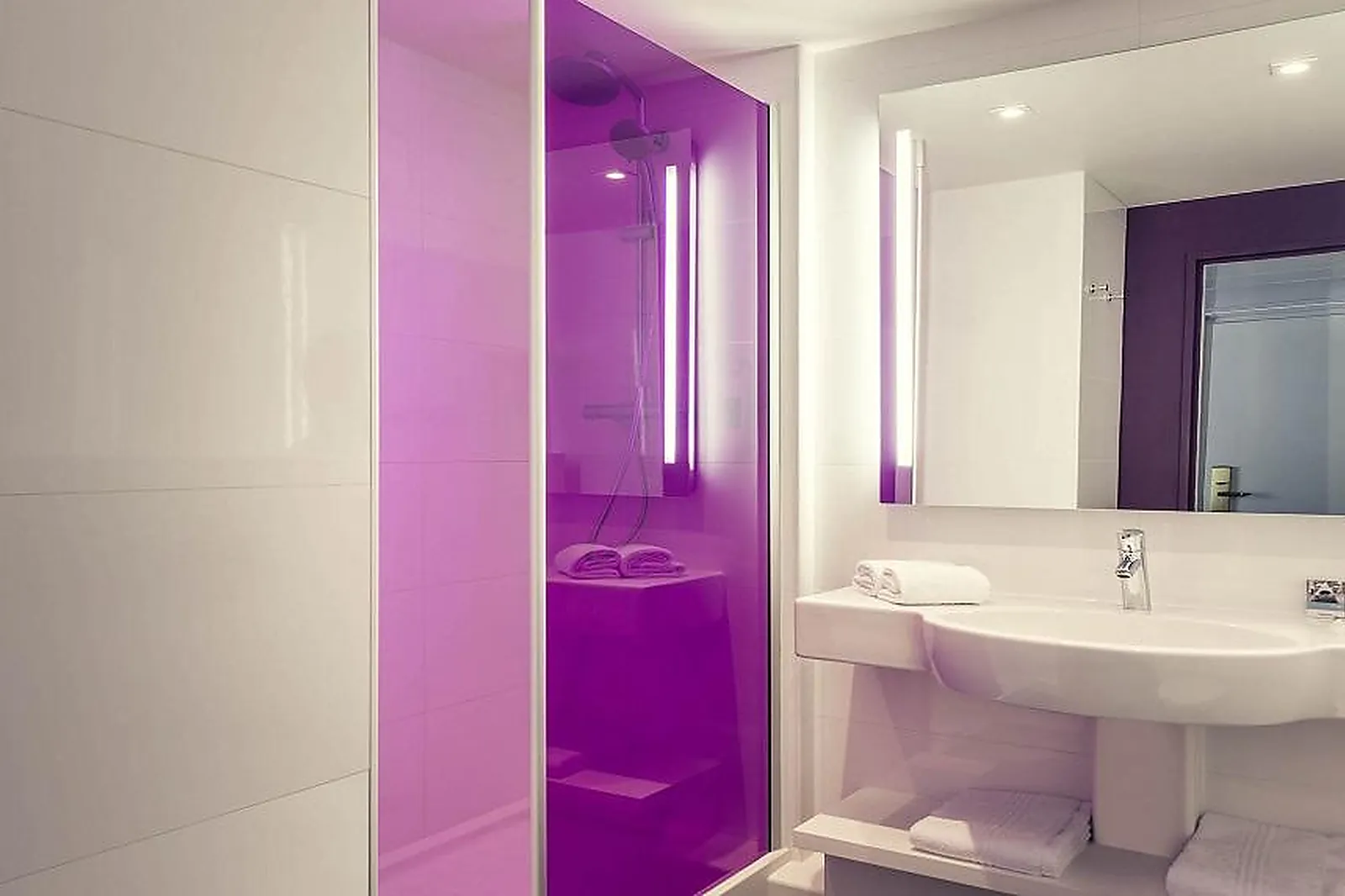 Lieux événementiels, HÔTEL MERCURE PARIS BERCY BIBLIOTHÈQUE