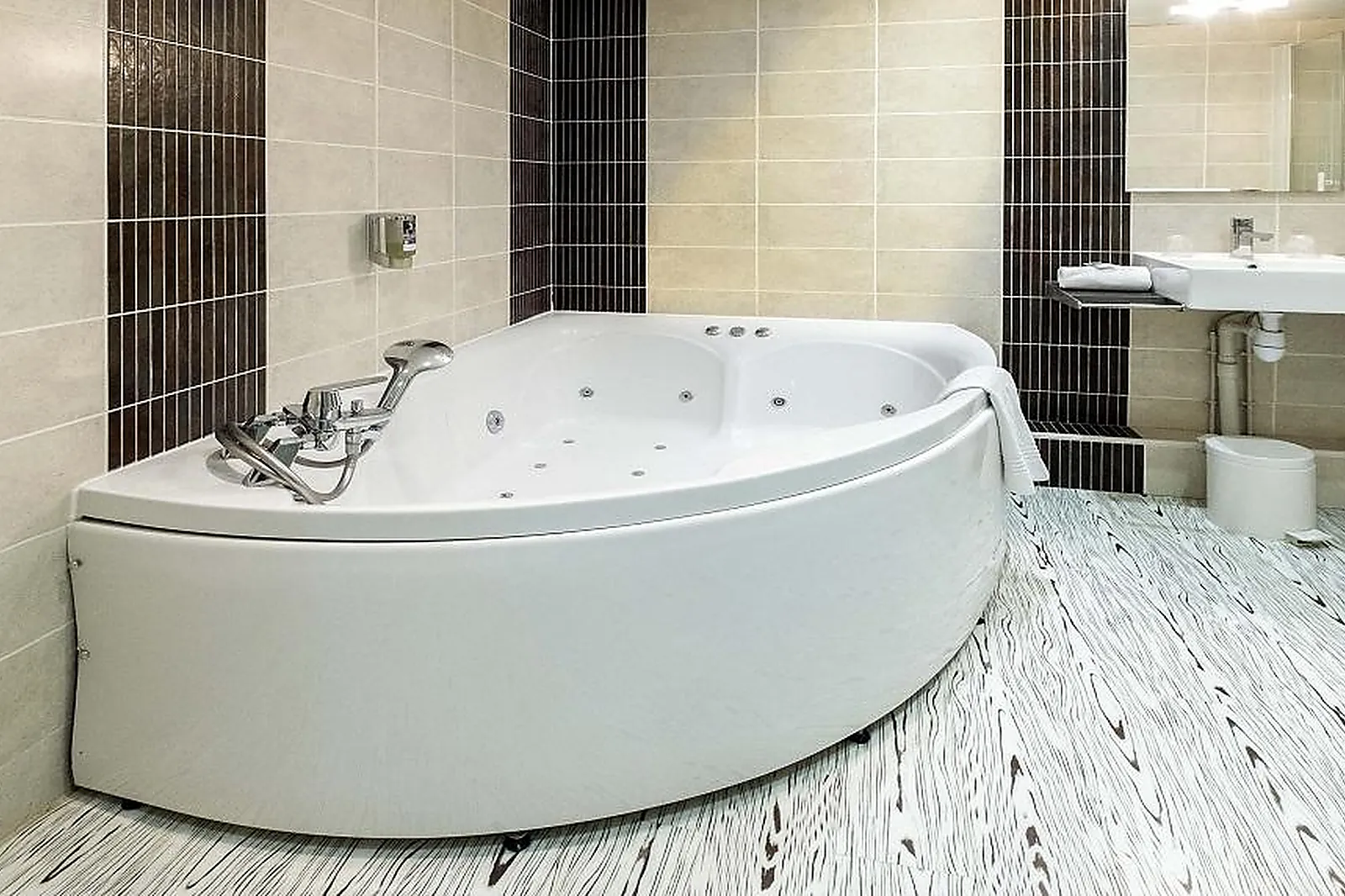 Lieux événementiels, HÔTEL MERCURE ROUEN CENTRE CHAMP DE MARS