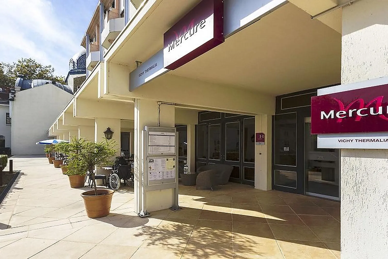 Lieux événementiels, HÔTEL MERCURE VICHY THERMALIA