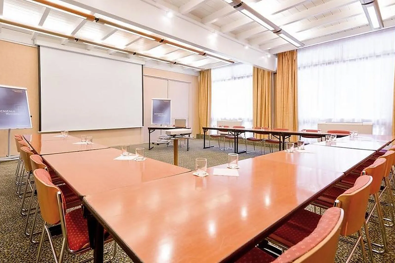 Lieux événementiels, HÔTEL NOVOTEL ANTIBES SOPHIA ANTIPOLIS