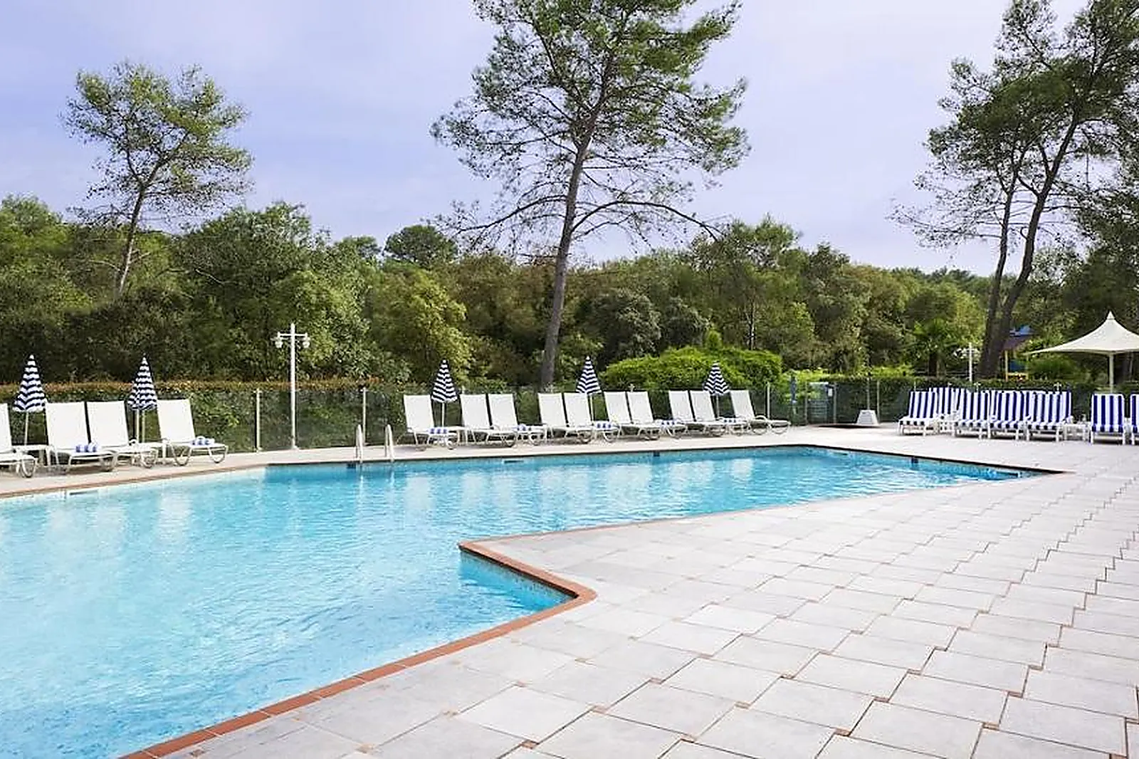 Lieux événementiels, HÔTEL NOVOTEL ANTIBES SOPHIA ANTIPOLIS