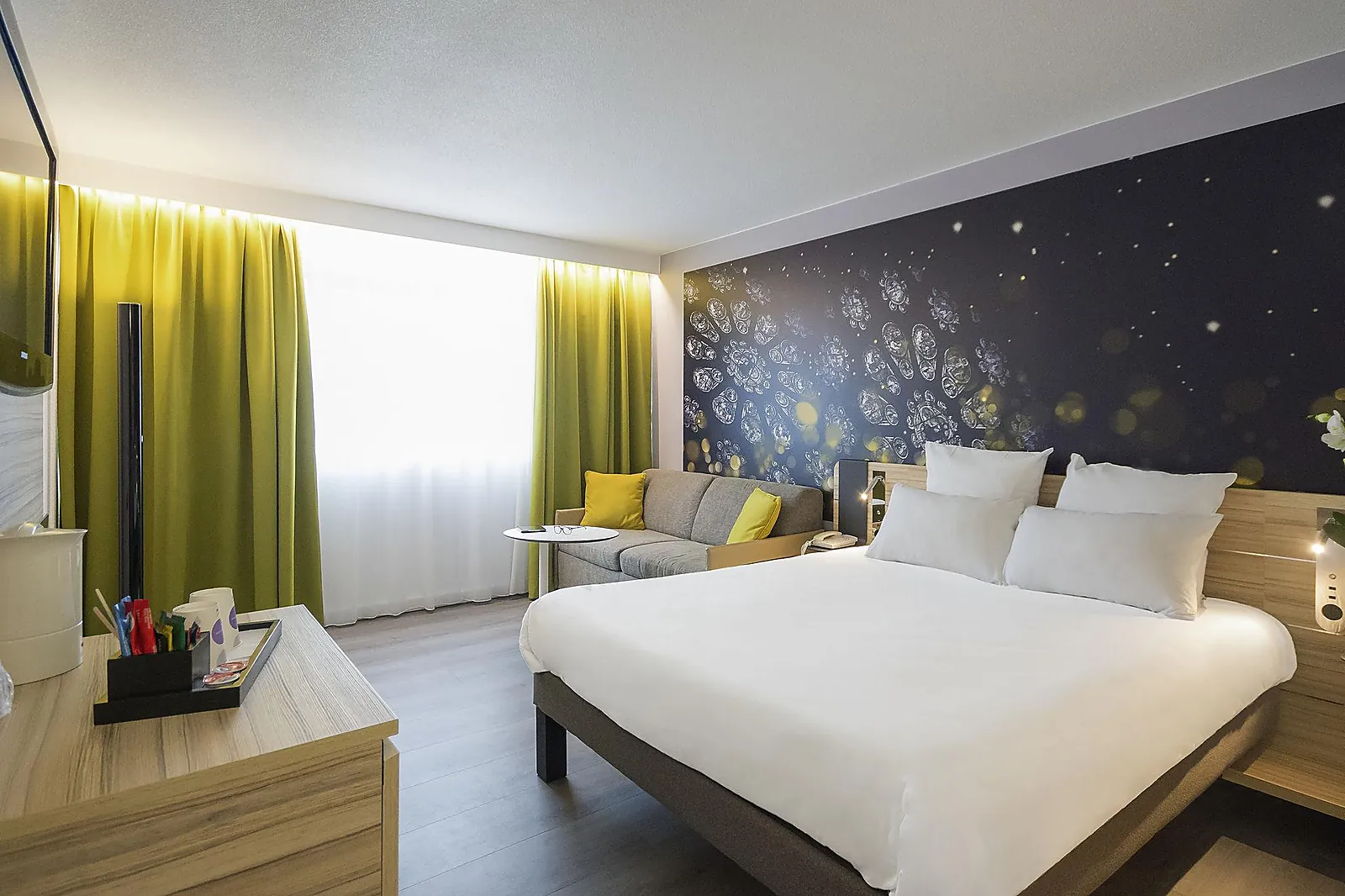 Lieux événementiels, HÔTEL NOVOTEL CHARTRES