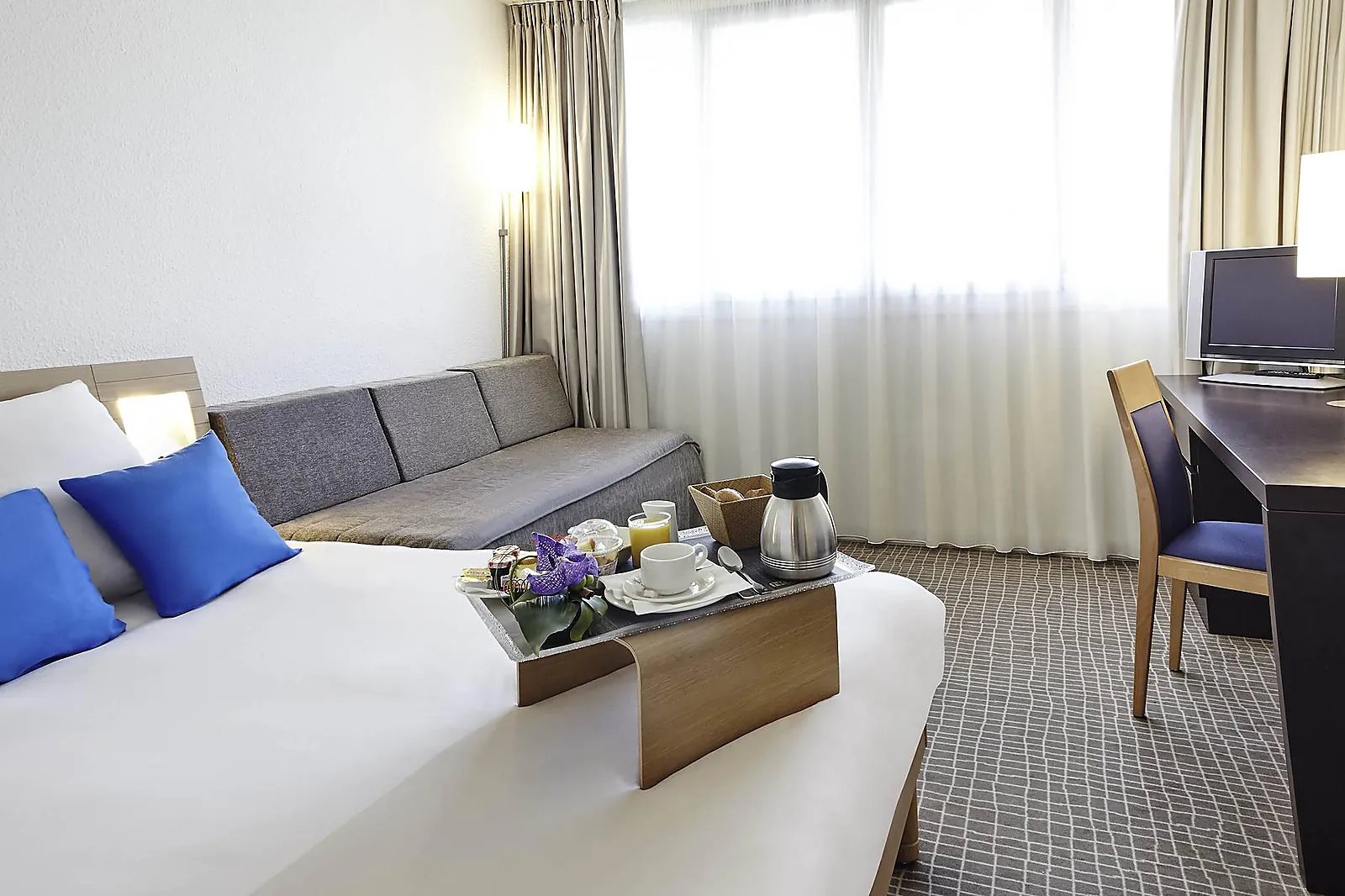 Lieux événementiels, HÔTEL NOVOTEL CHARTRES