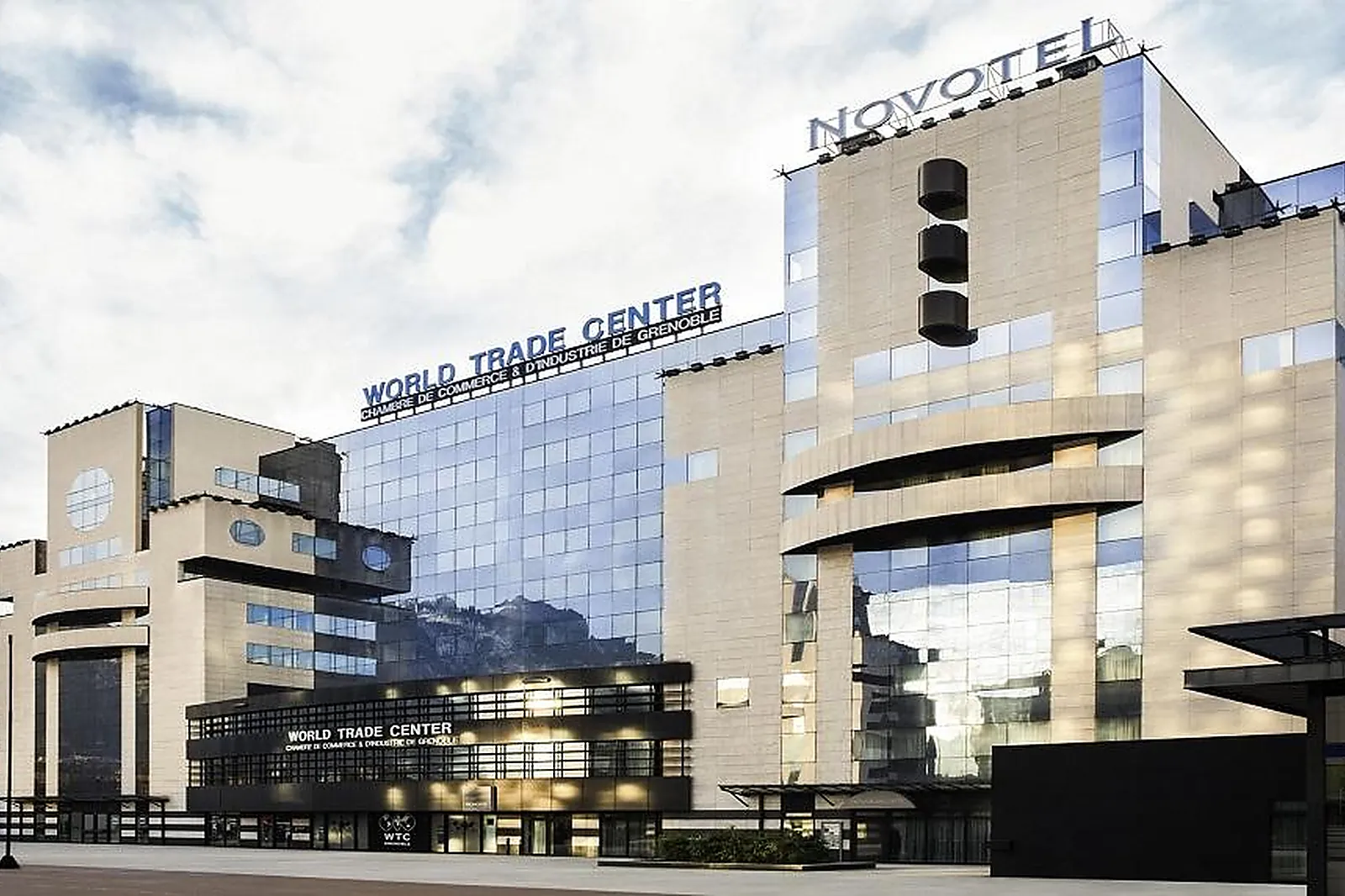 Lieux événementiels, HÔTEL NOVOTEL GRENOBLE CENTRE