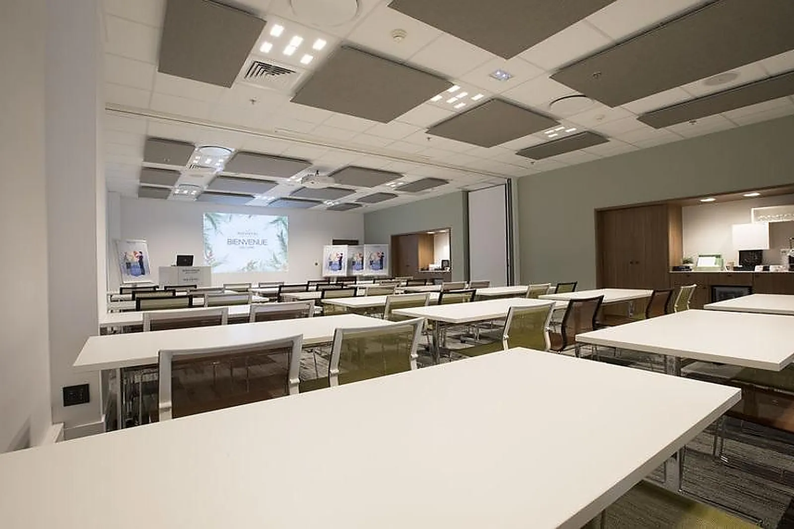 Hôtel, HÔTEL NOVOTEL LYON CONFLUENCE