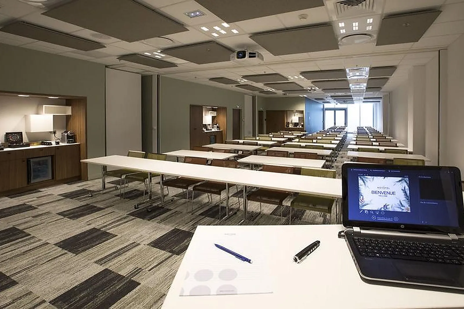 Hôtel, HÔTEL NOVOTEL LYON CONFLUENCE