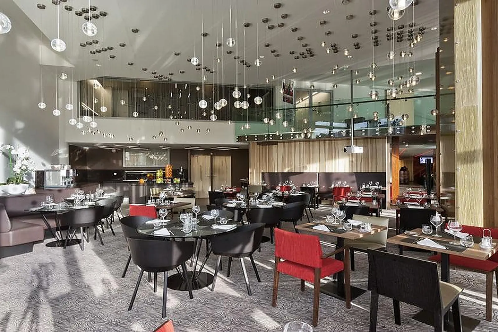 Hôtel, HÔTEL NOVOTEL LYON CONFLUENCE