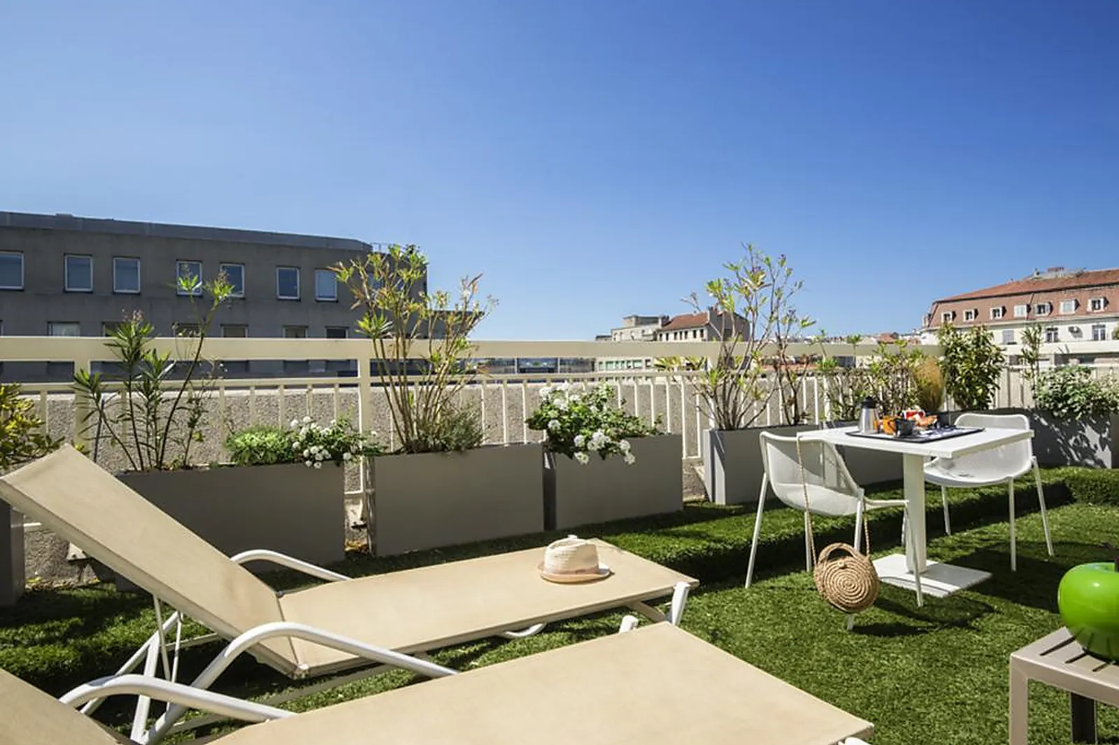 Hôtel, HÔTEL NOVOTEL MARSEILLE CENTRE PRADO VÉLODROME