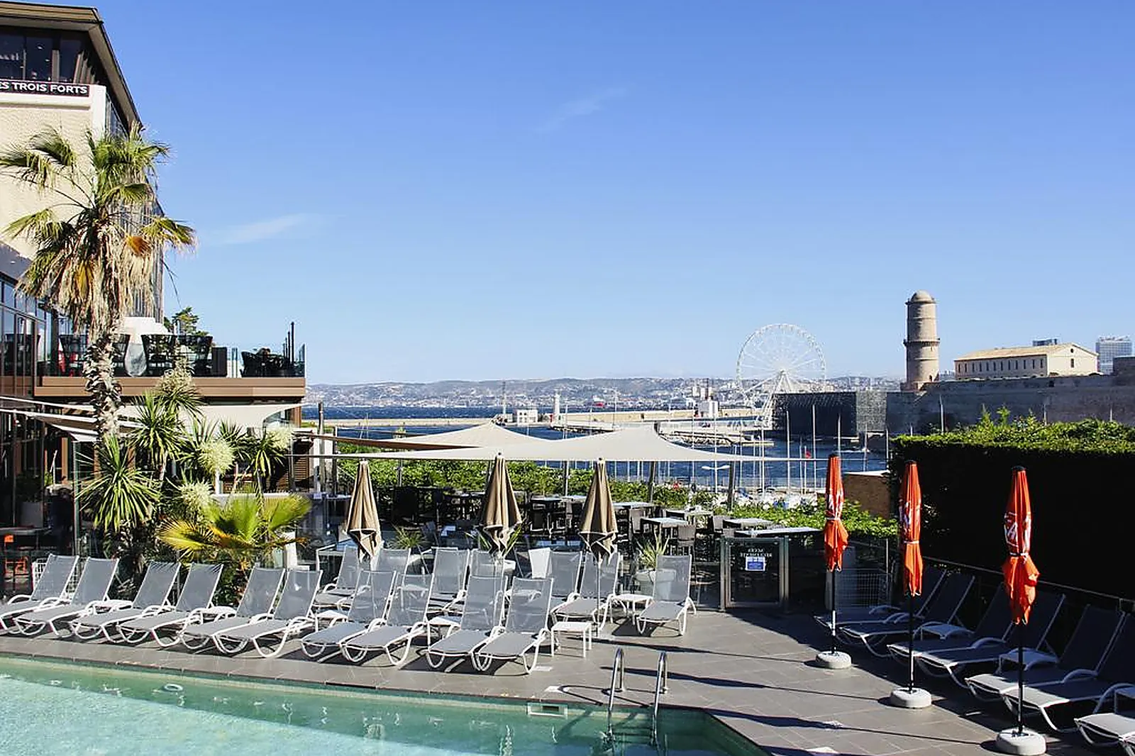 Hôtel, HÔTEL NOVOTEL MARSEILLE VIEUX PORT