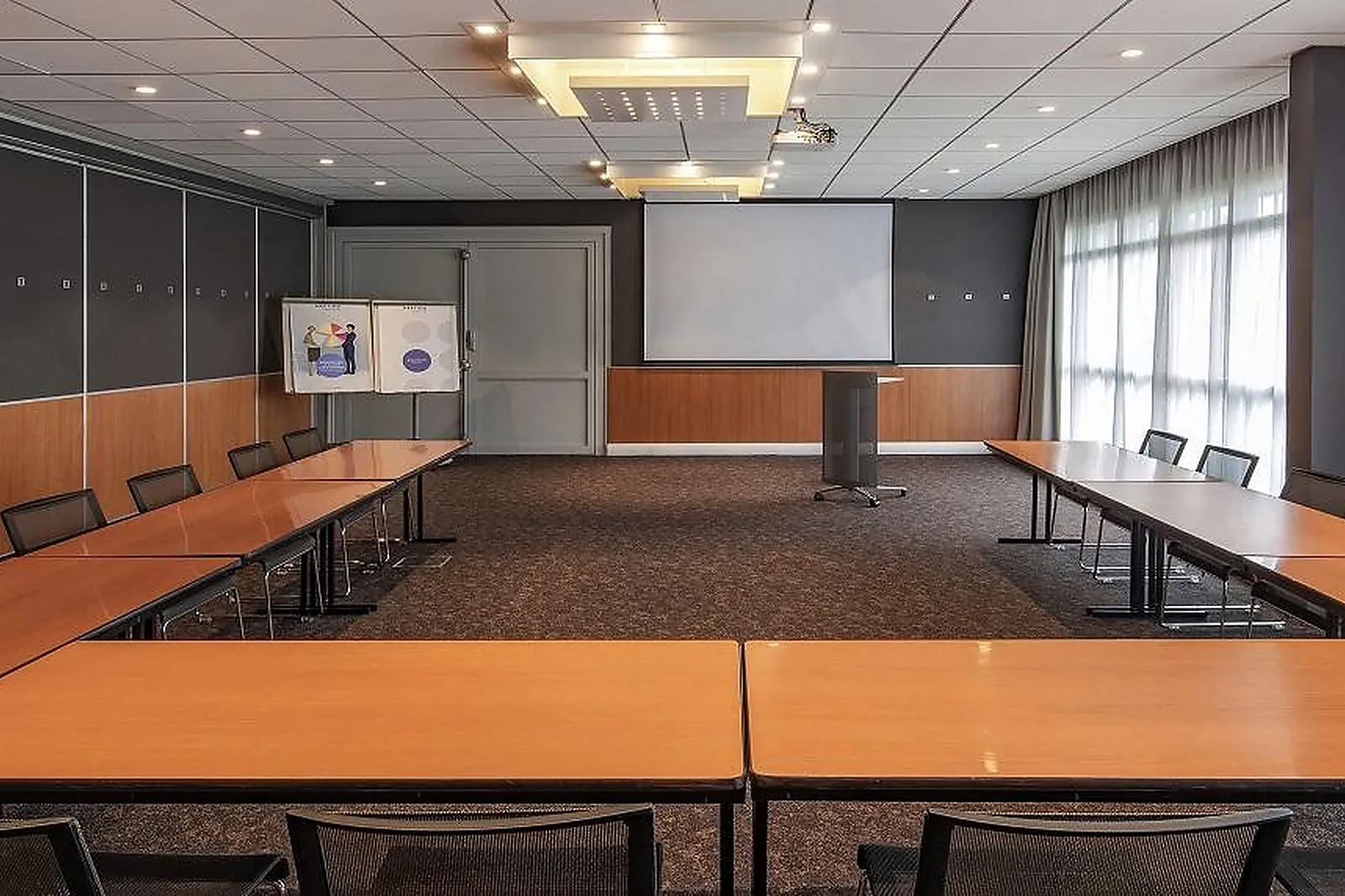 Lieux événementiels, HÔTEL NOVOTEL METZ AMNÉVILLE