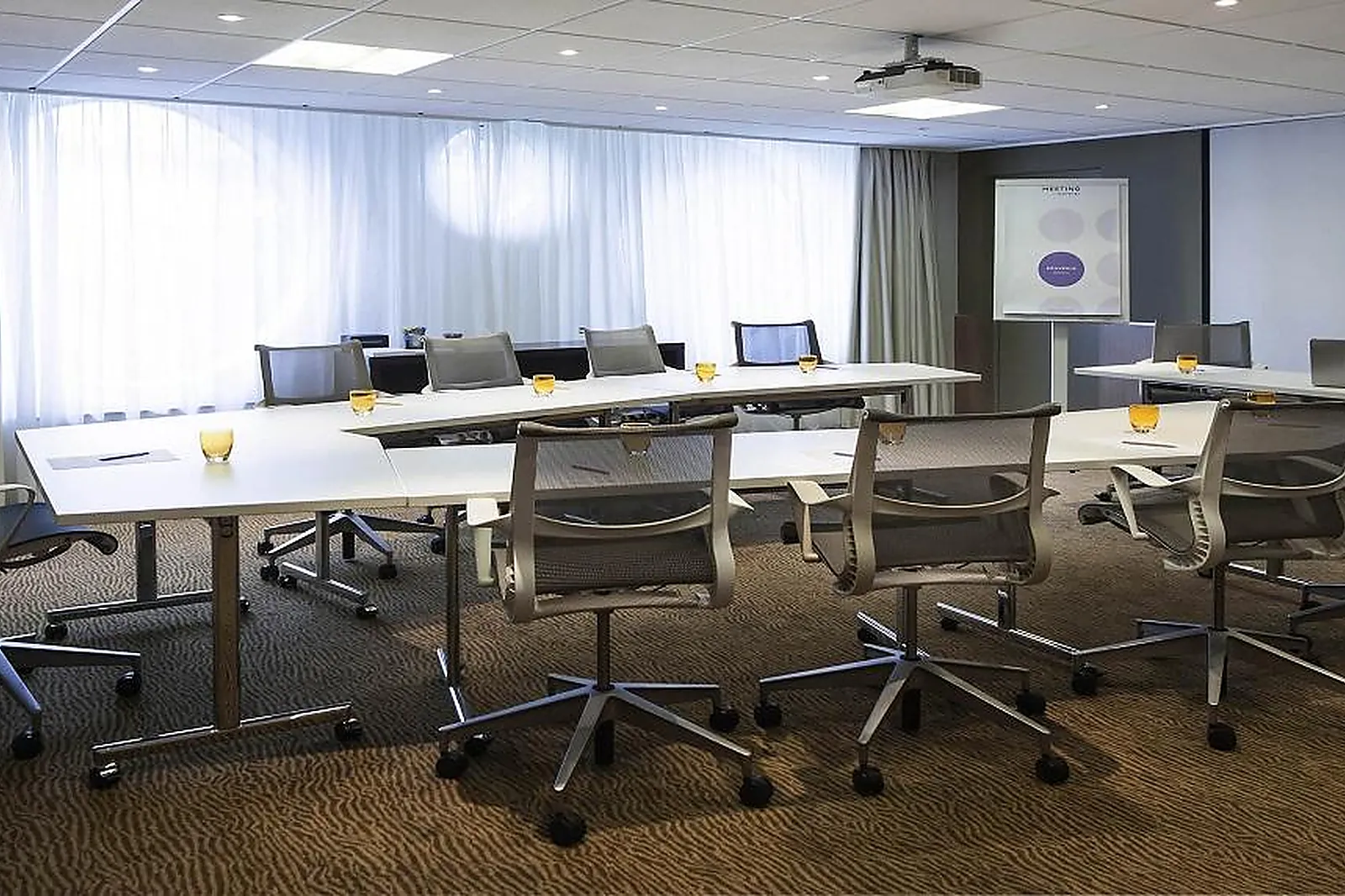 Lieux événementiels, HÔTEL NOVOTEL PARIS LA DÉFENSE ESPLANADE