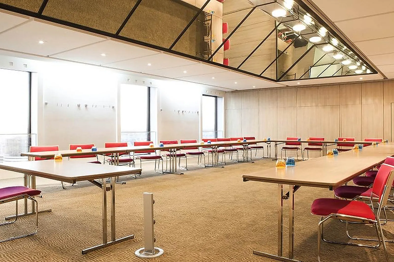 Lieux événementiels, HÔTEL NOVOTEL PARIS LA DÉFENSE ESPLANADE