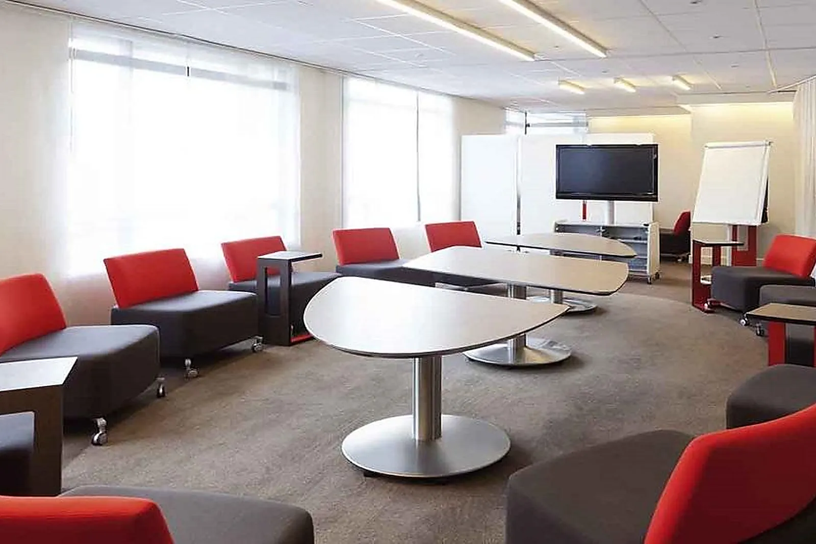 Hôtel, HÔTEL NOVOTEL PARIS PONT DE SÈVRES