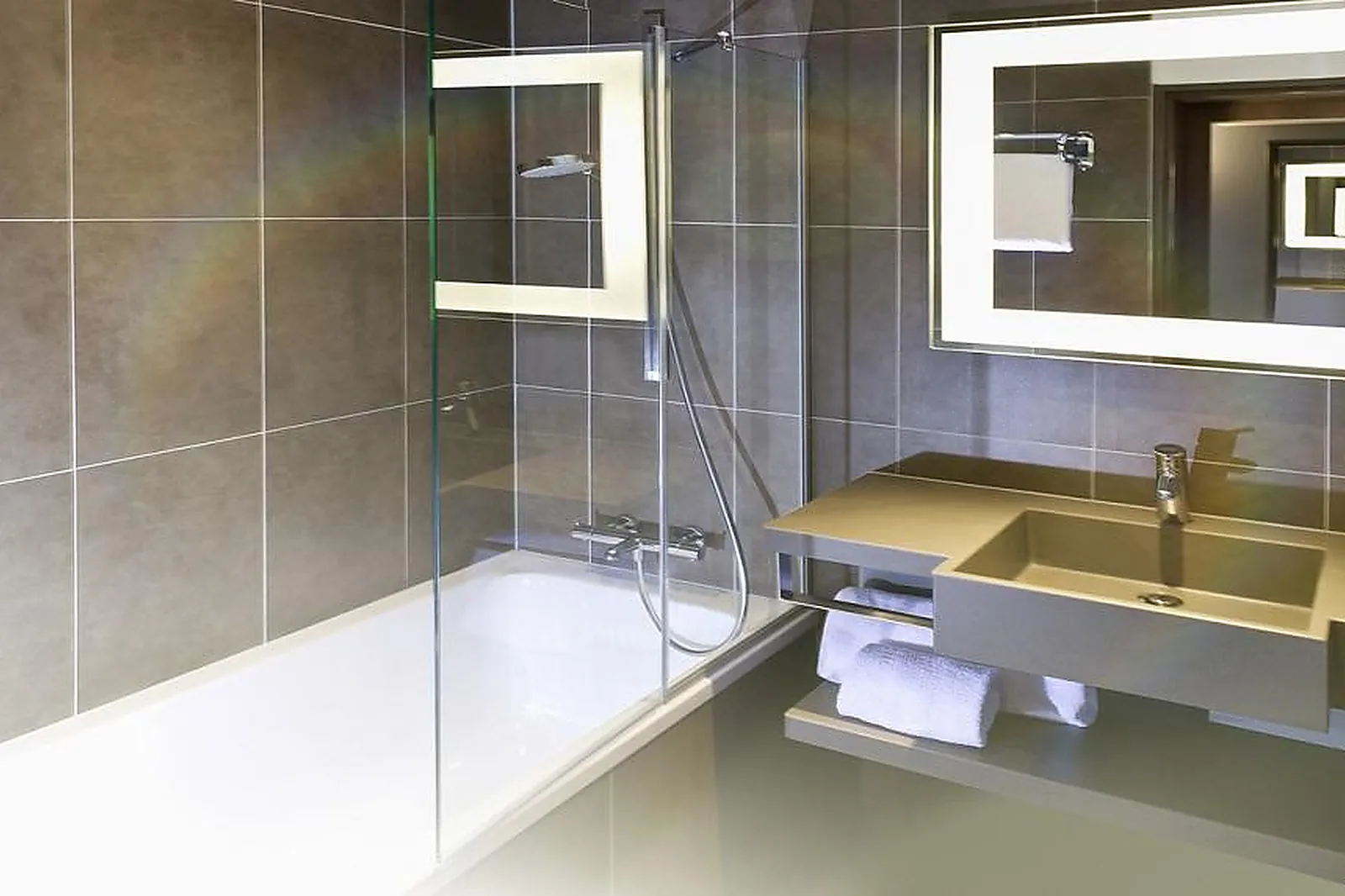 Hôtel, HÔTEL NOVOTEL PARIS PONT DE SÈVRES