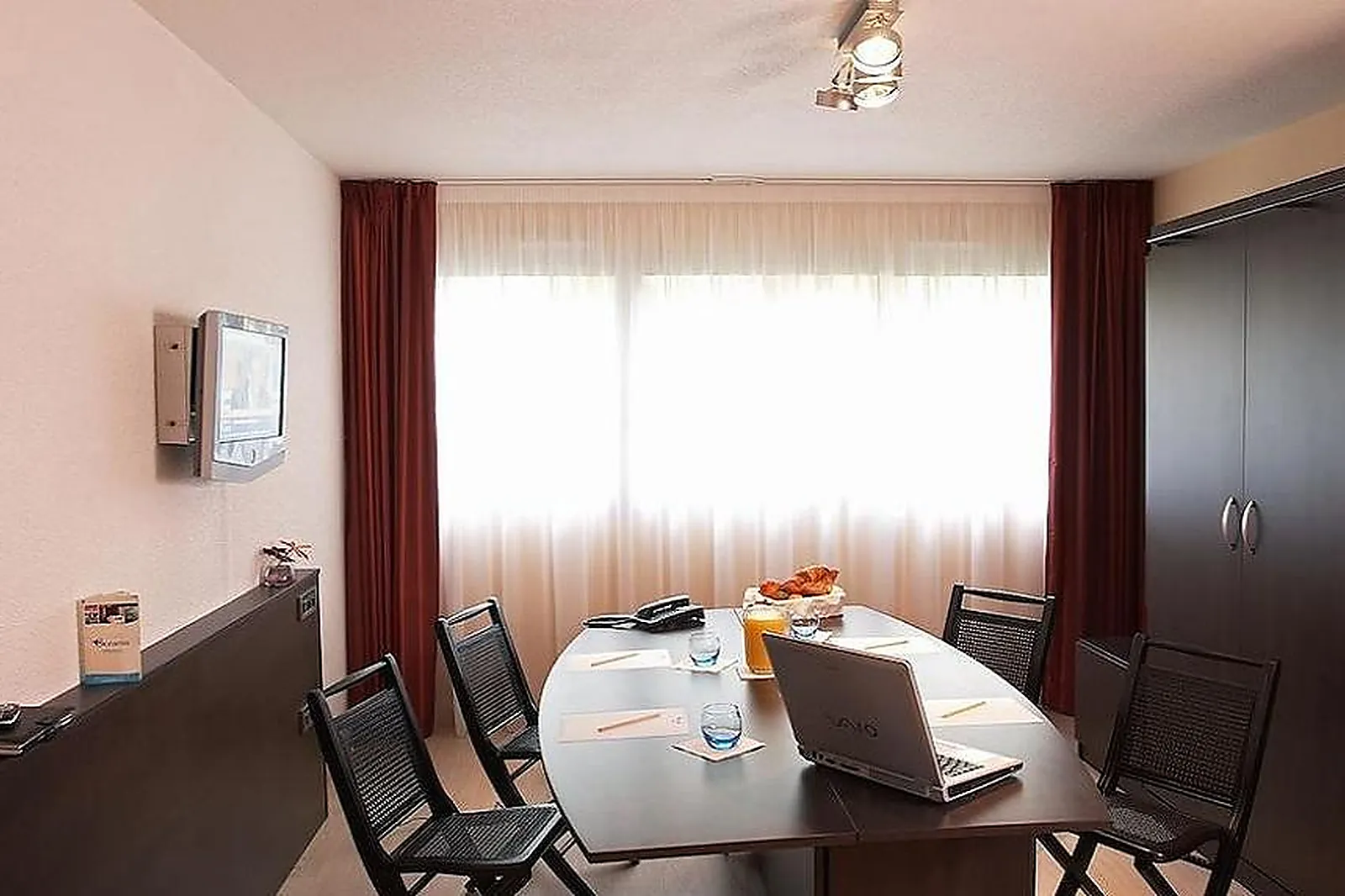 Lieux événementiels, HÔTEL OCEANIA QUIMPER