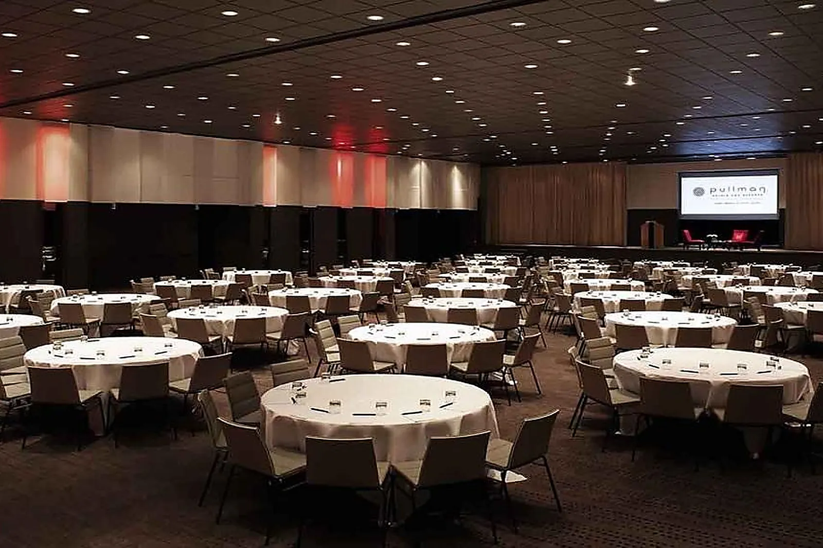 Lieux événementiels, HÔTEL PULLMAN CANNES MANDELIEU ROYAL CASINO