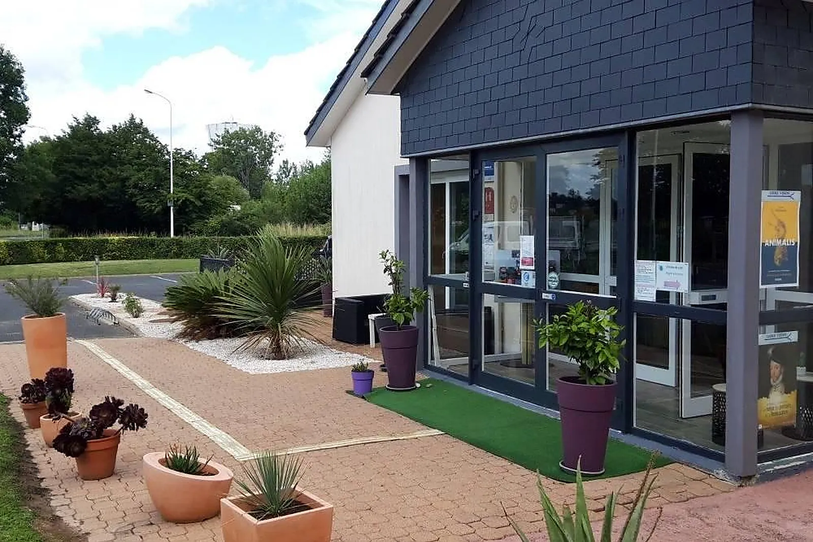 Hôtel, HÔTEL RESTAURANT 3 ÉTOILES LA TERRASSE - TOURS NORD