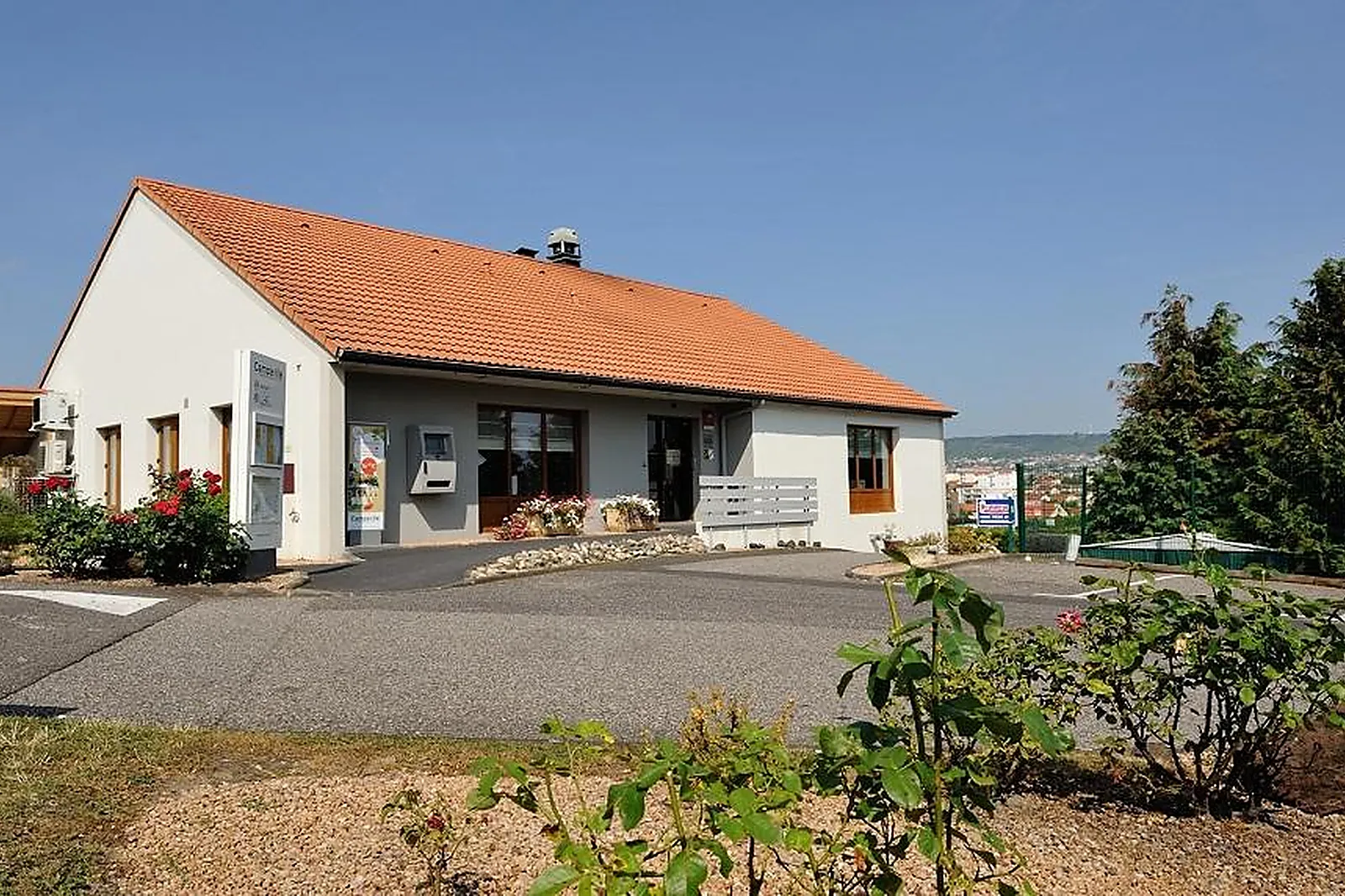 Lieux événementiels, HÔTEL RESTAURANT CAMPANILE CLERMONT-FERRAND LE BRÉZET