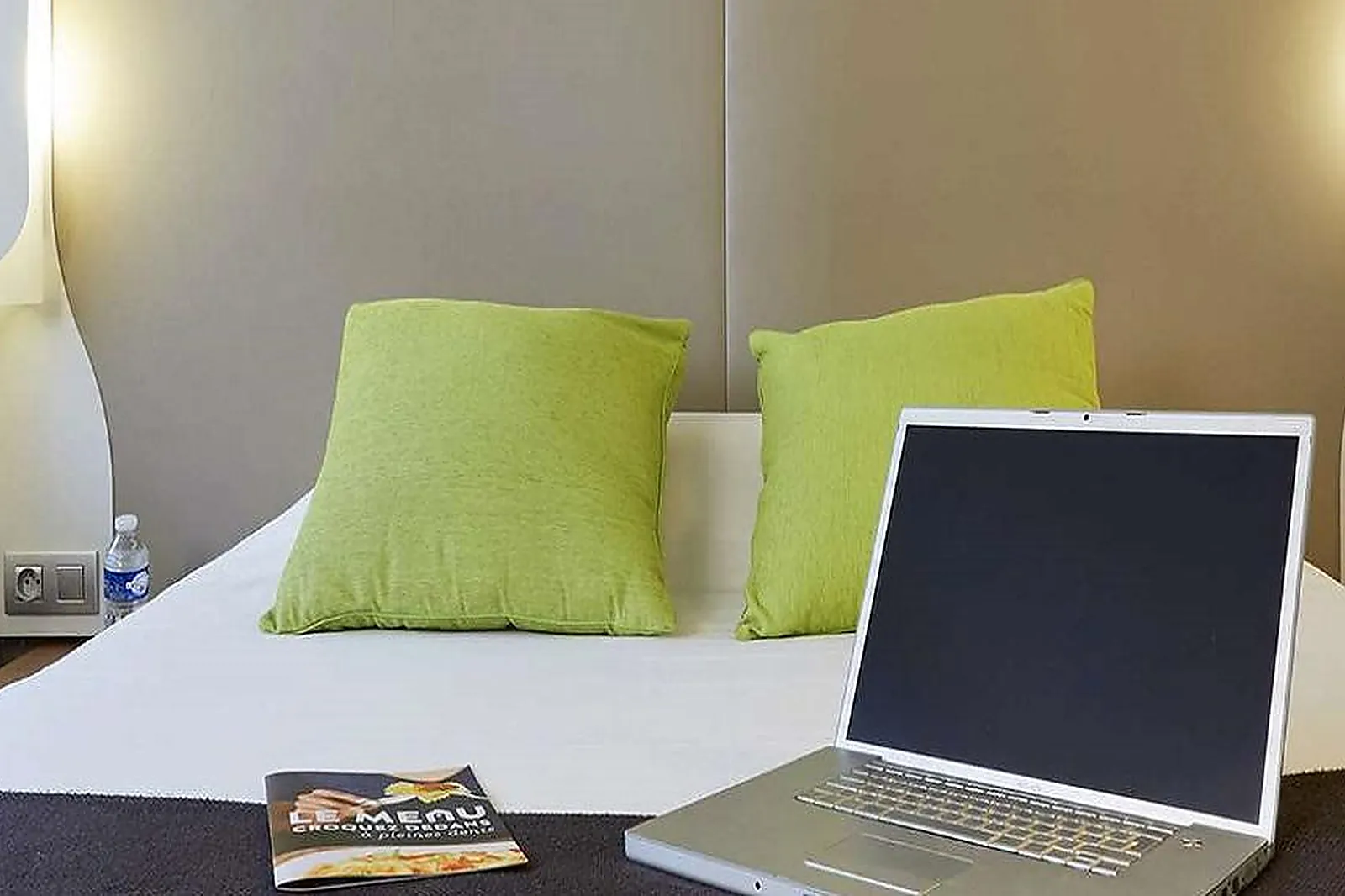 Lieux événementiels, HÔTEL RESTAURANT CAMPANILE CLERMONT-FERRAND LE BRÉZET