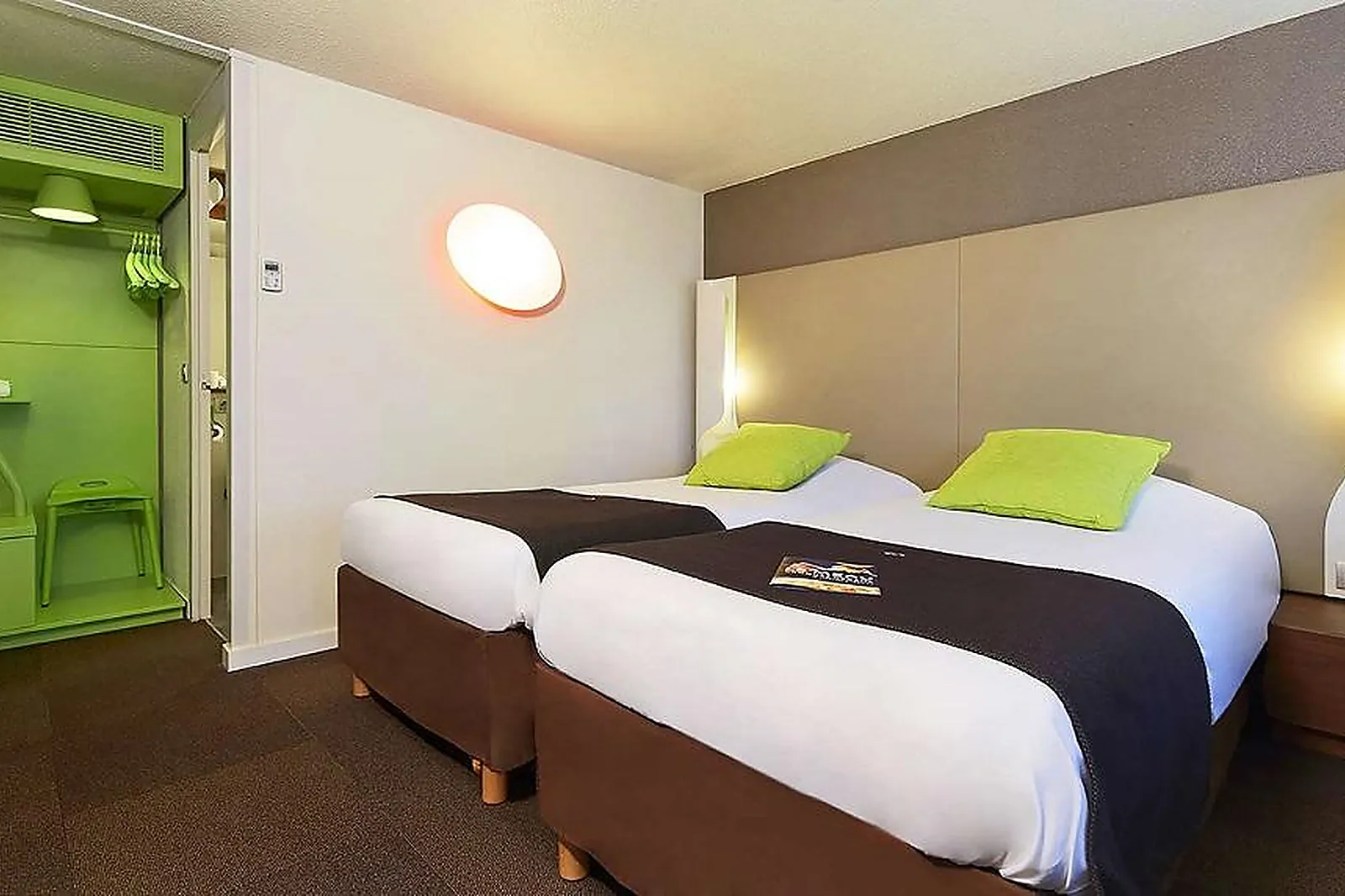 Lieux événementiels, HÔTEL RESTAURANT CAMPANILE CLERMONT-FERRAND LE BRÉZET