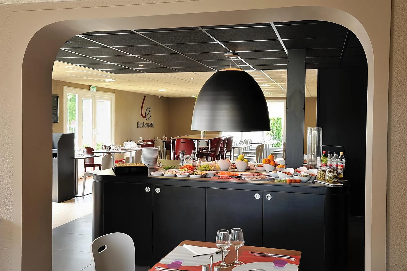 Lieux événementiels, HÔTEL RESTAURANT CAMPANILE SAINT-QUENTIN