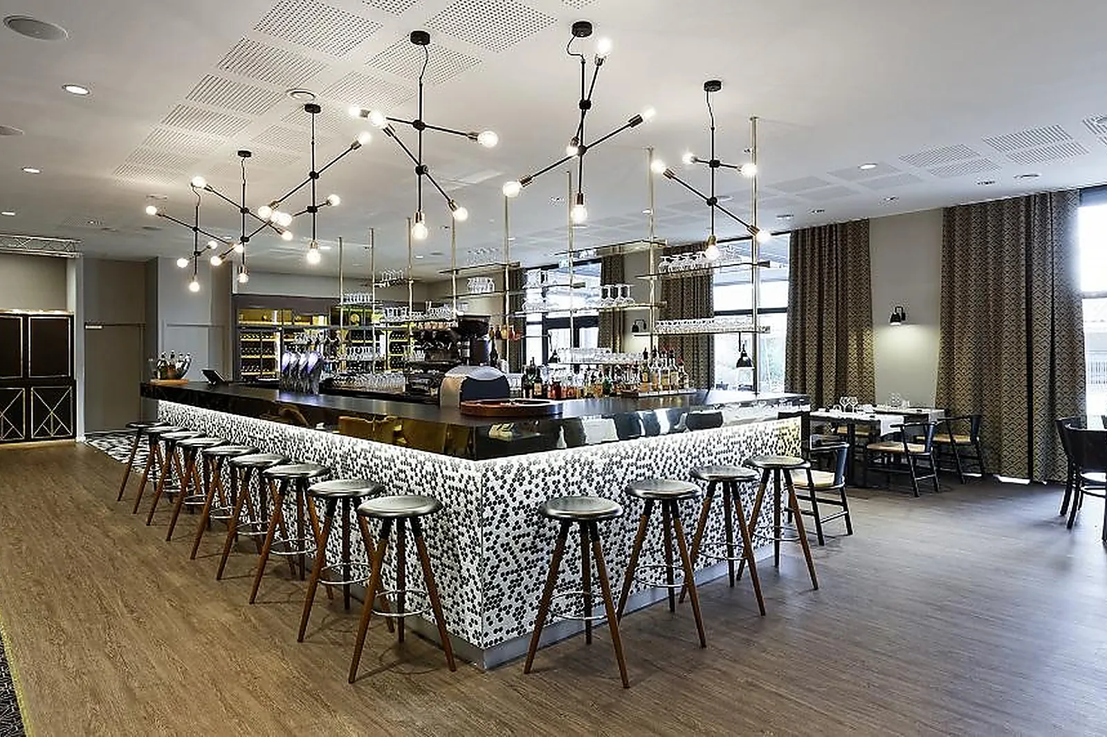 Lieux événementiels, HÔTEL & RESTAURANT GATSBY