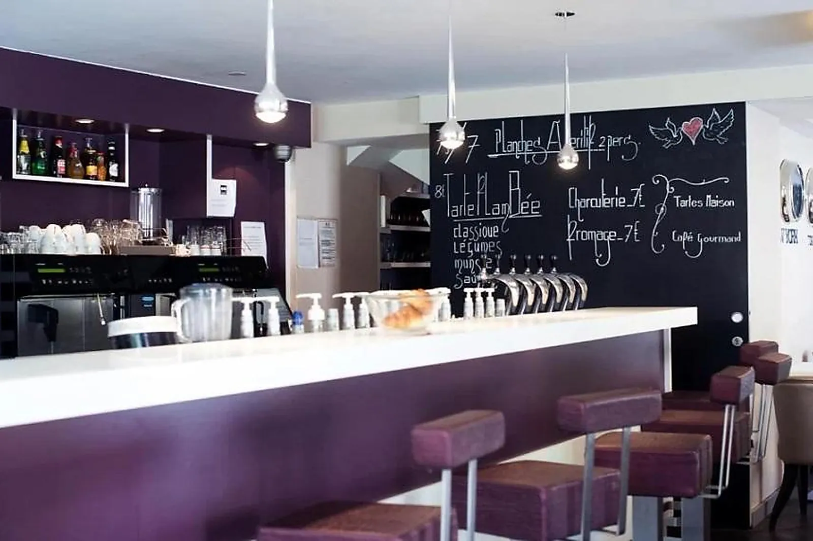 Lieux événementiels, HÔTEL RESTAURANT SAINT-CHRISTOPHE