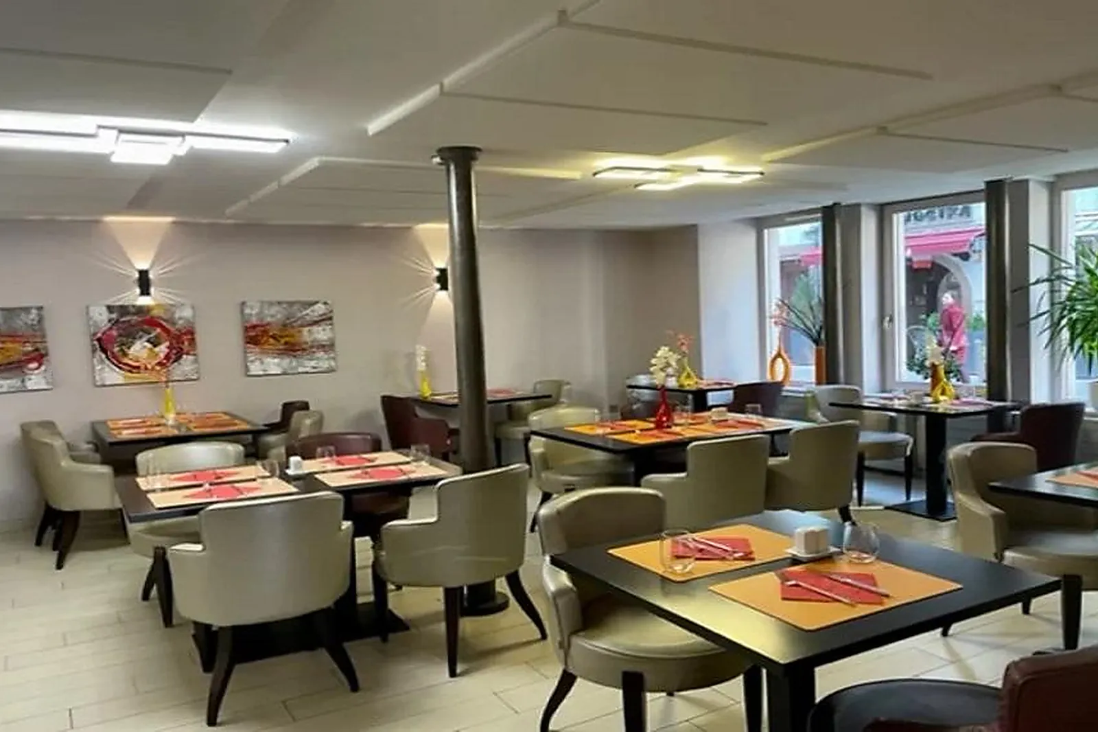 Lieux événementiels, HÔTEL RESTAURANT SAINT-CHRISTOPHE