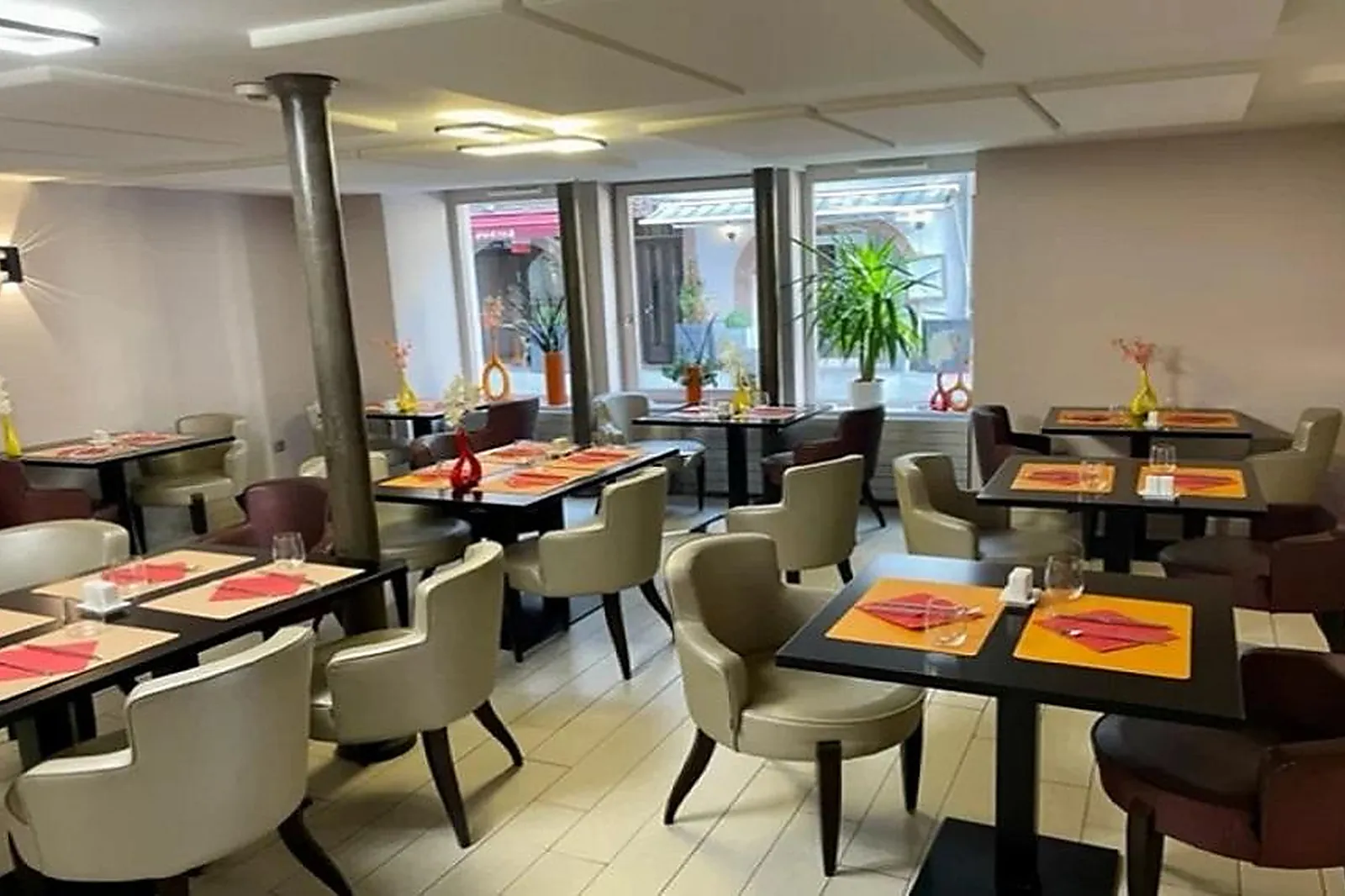 Lieux événementiels, HÔTEL RESTAURANT SAINT-CHRISTOPHE