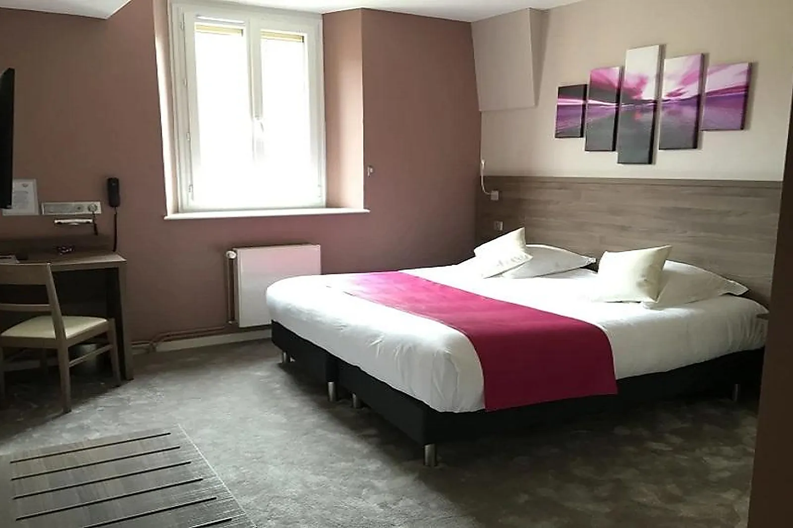 Lieux événementiels, HÔTEL RESTAURANT SAINT-CHRISTOPHE