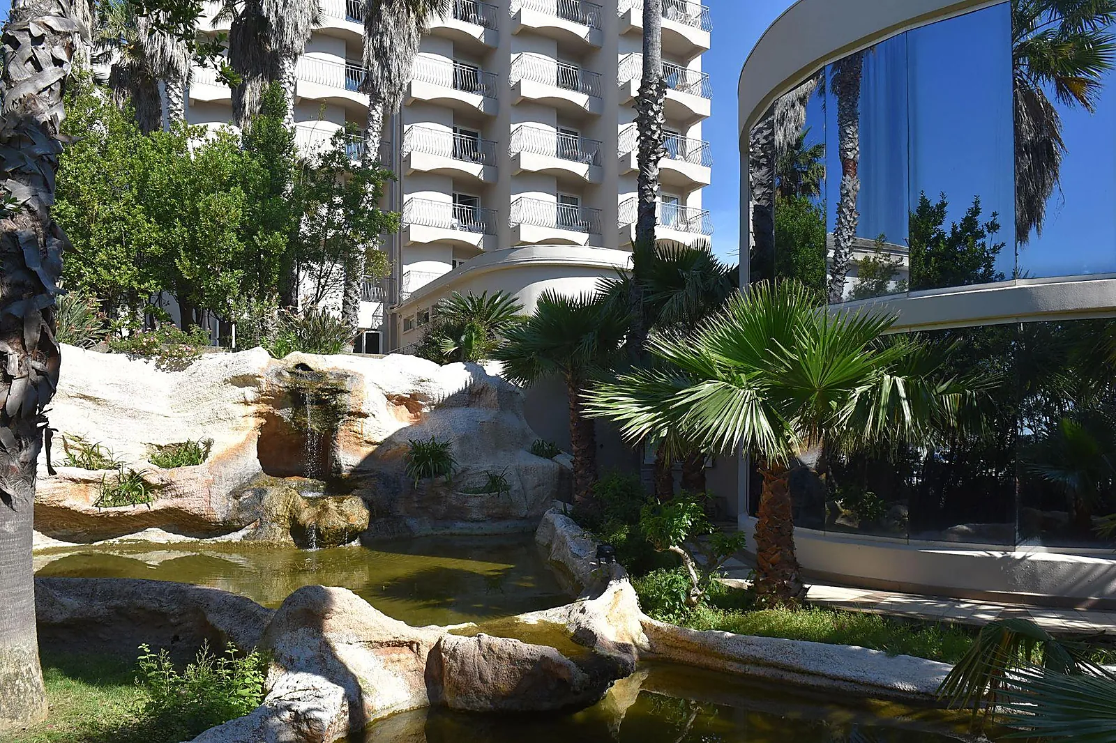 Lieux événementiels, HÔTEL RESTAURANT SPA OSTELLA