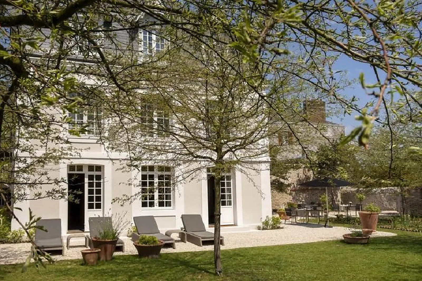 Lieux événementiels, HÔTEL SAINT-DELIS