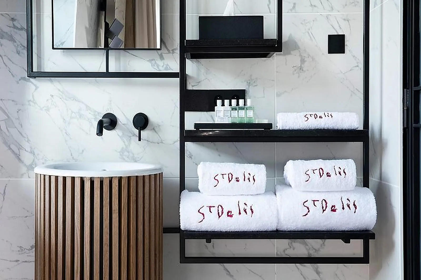 Lieux événementiels, HÔTEL SAINT-DELIS