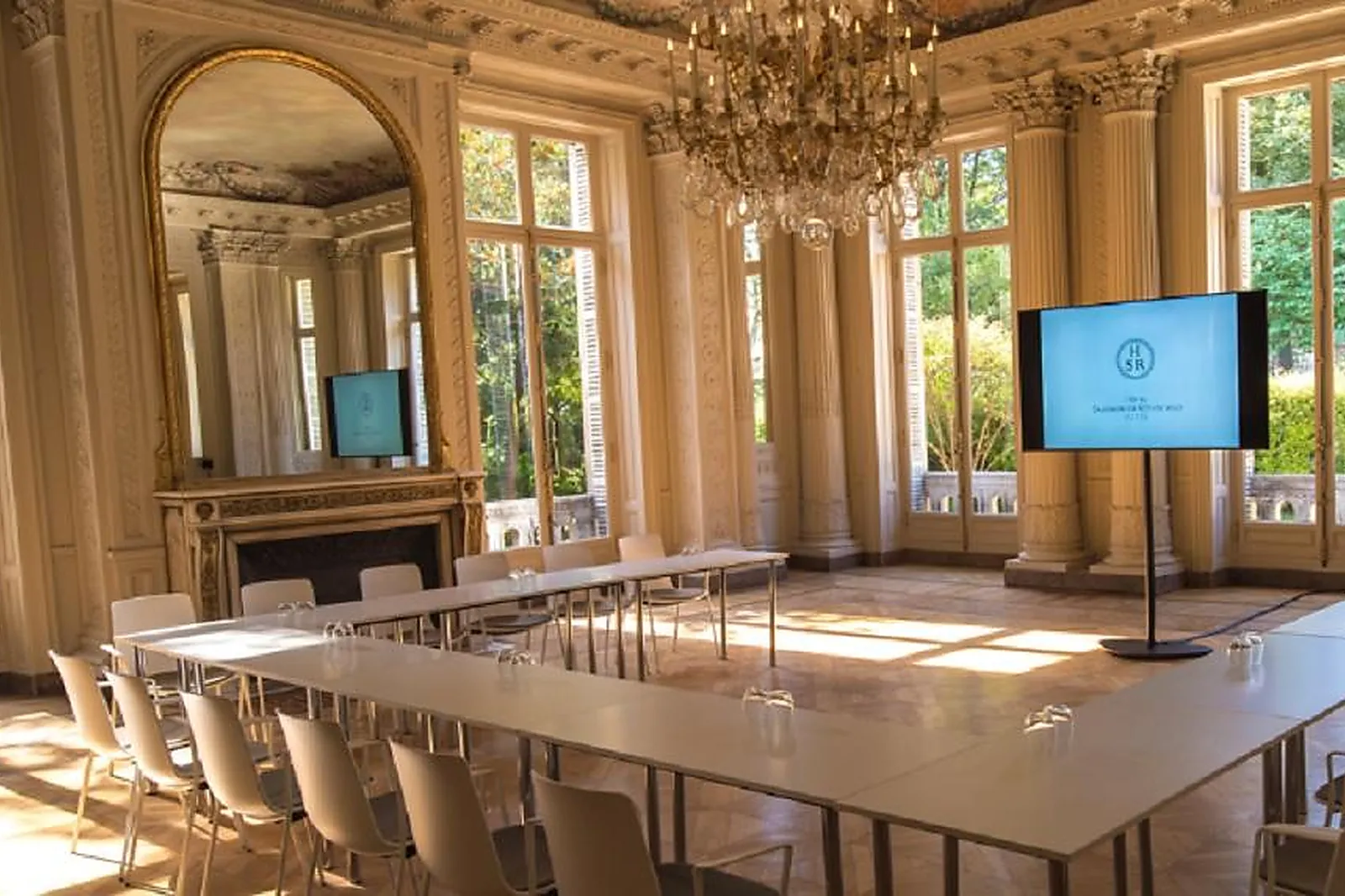 Hôtel, HÔTEL SALOMON DE ROTHSCHILD