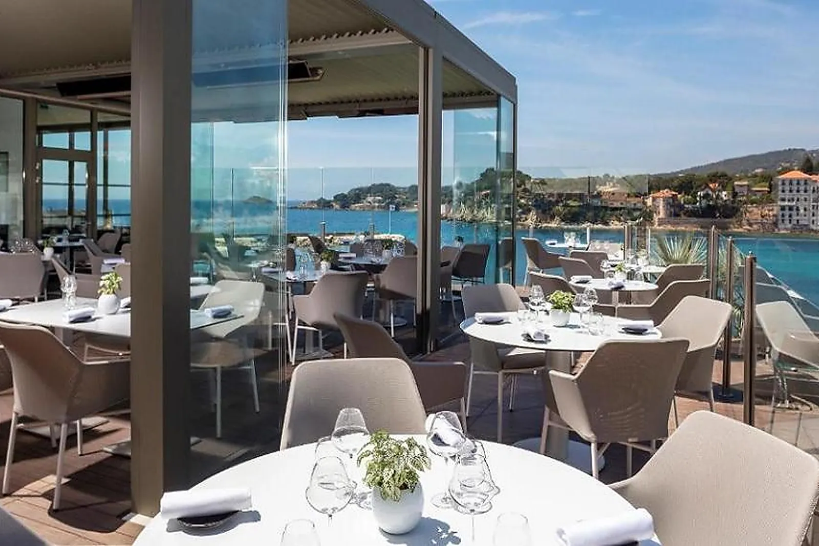 Lieux événementiels, HÔTEL & SPA ILE ROUSSE THALAZUR