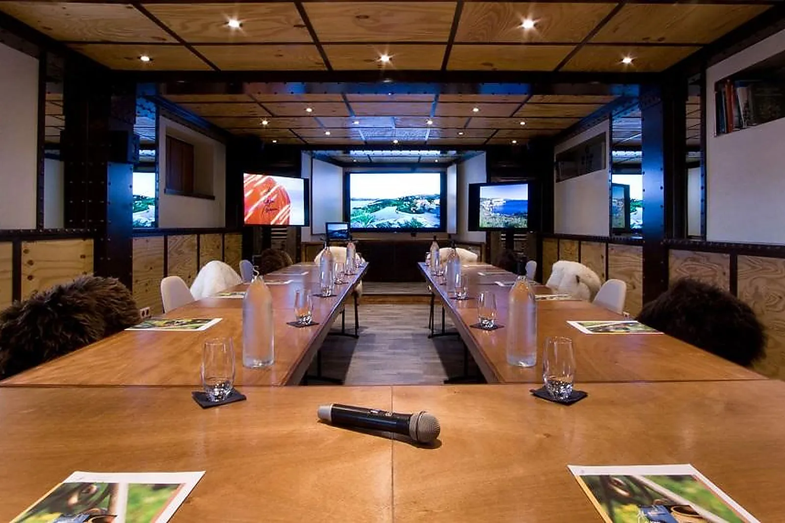 Lieux événementiels, HÔTEL U CAPU BIANCU